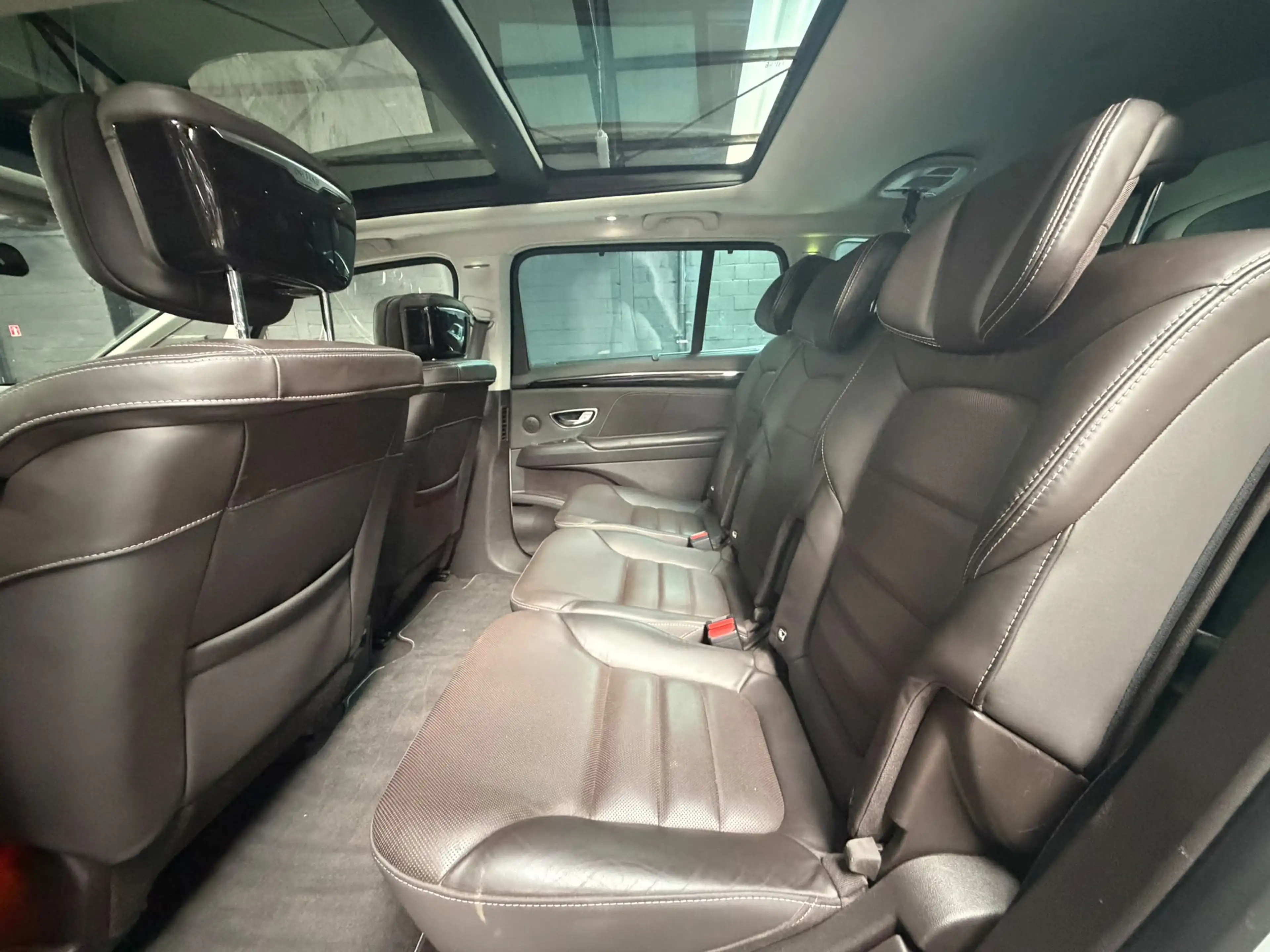 Renault Espace 1.6 dCi Initiale Paris *7pl * PANO * CAMERA * GPS * — photo 9