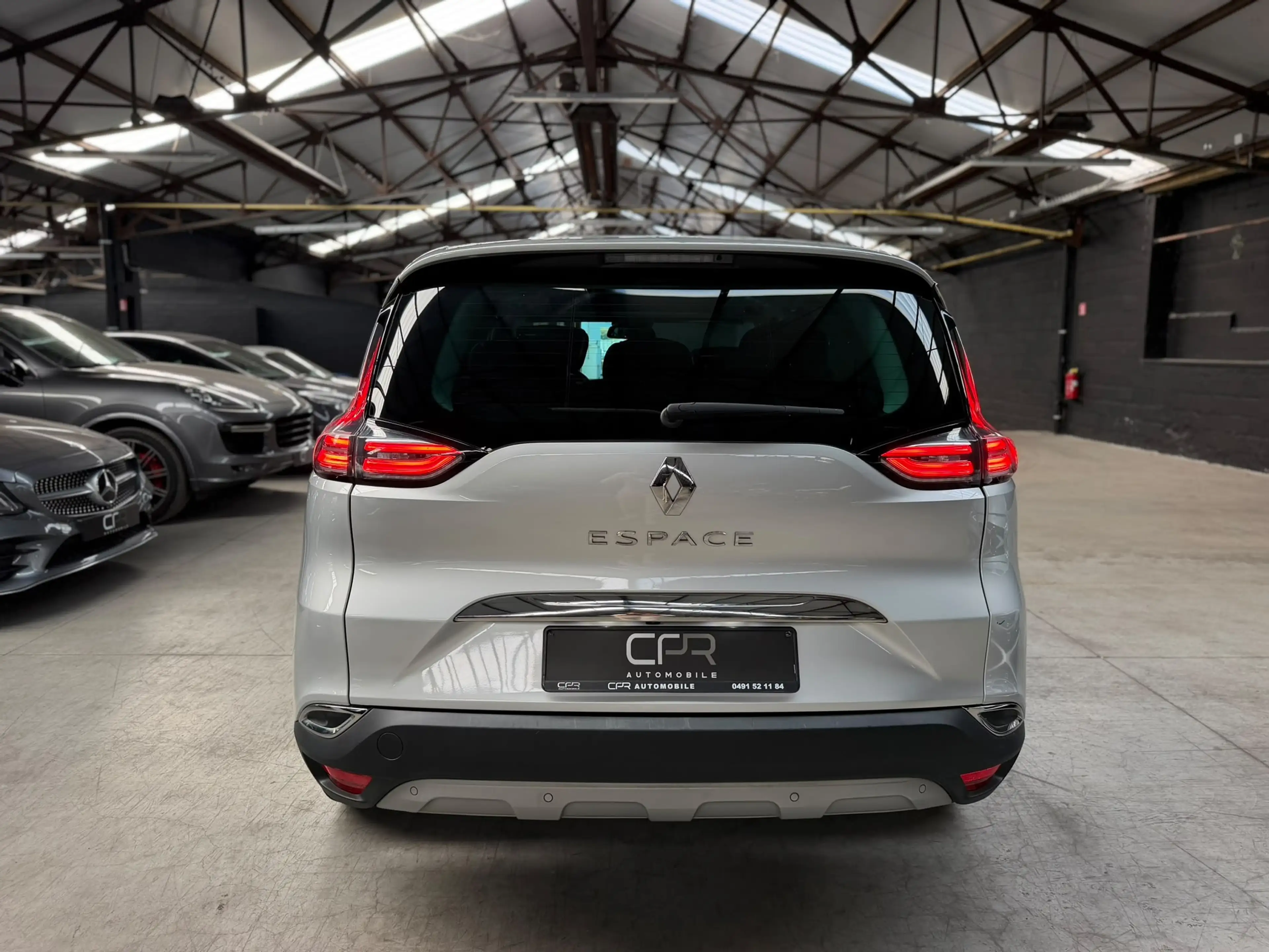 Renault Espace 1.6 dCi Initiale Paris *7pl * PANO * CAMERA * GPS * — photo 5