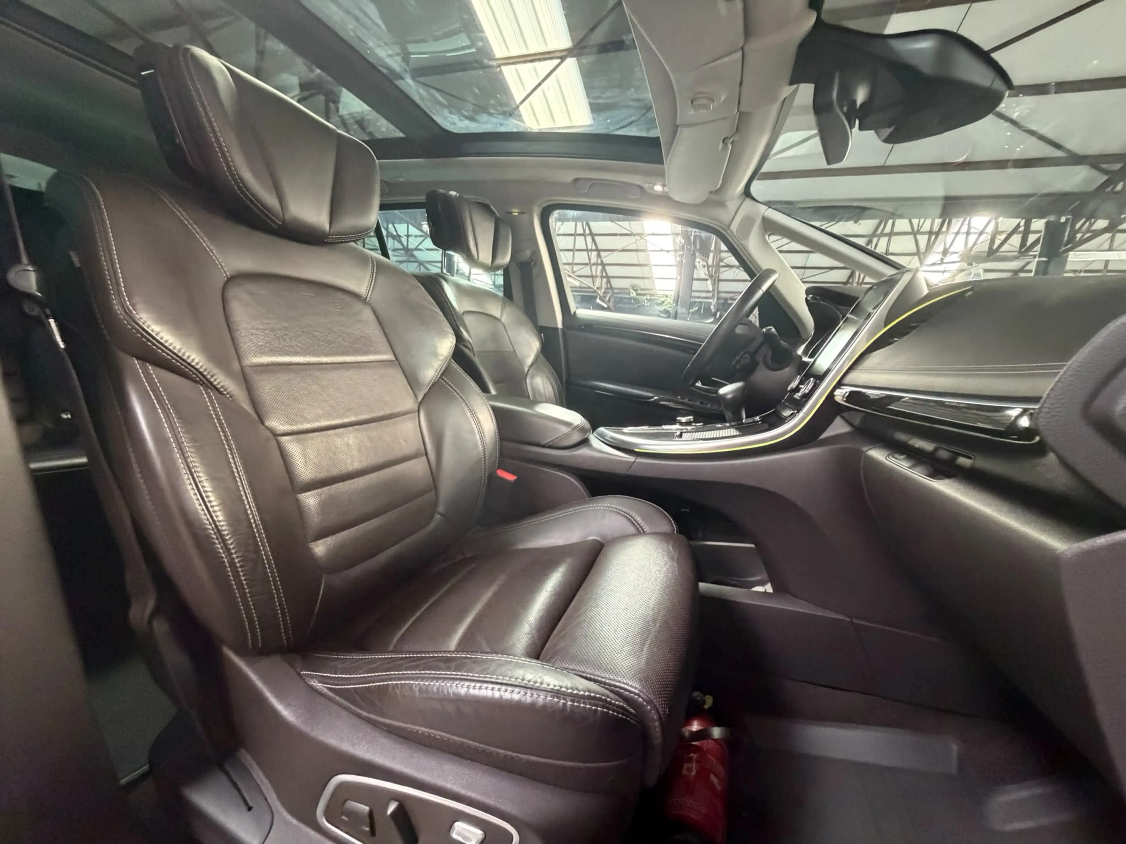 Renault Espace 1.6 dCi Initiale Paris *7pl * PANO * CAMERA * GPS * — photo 14