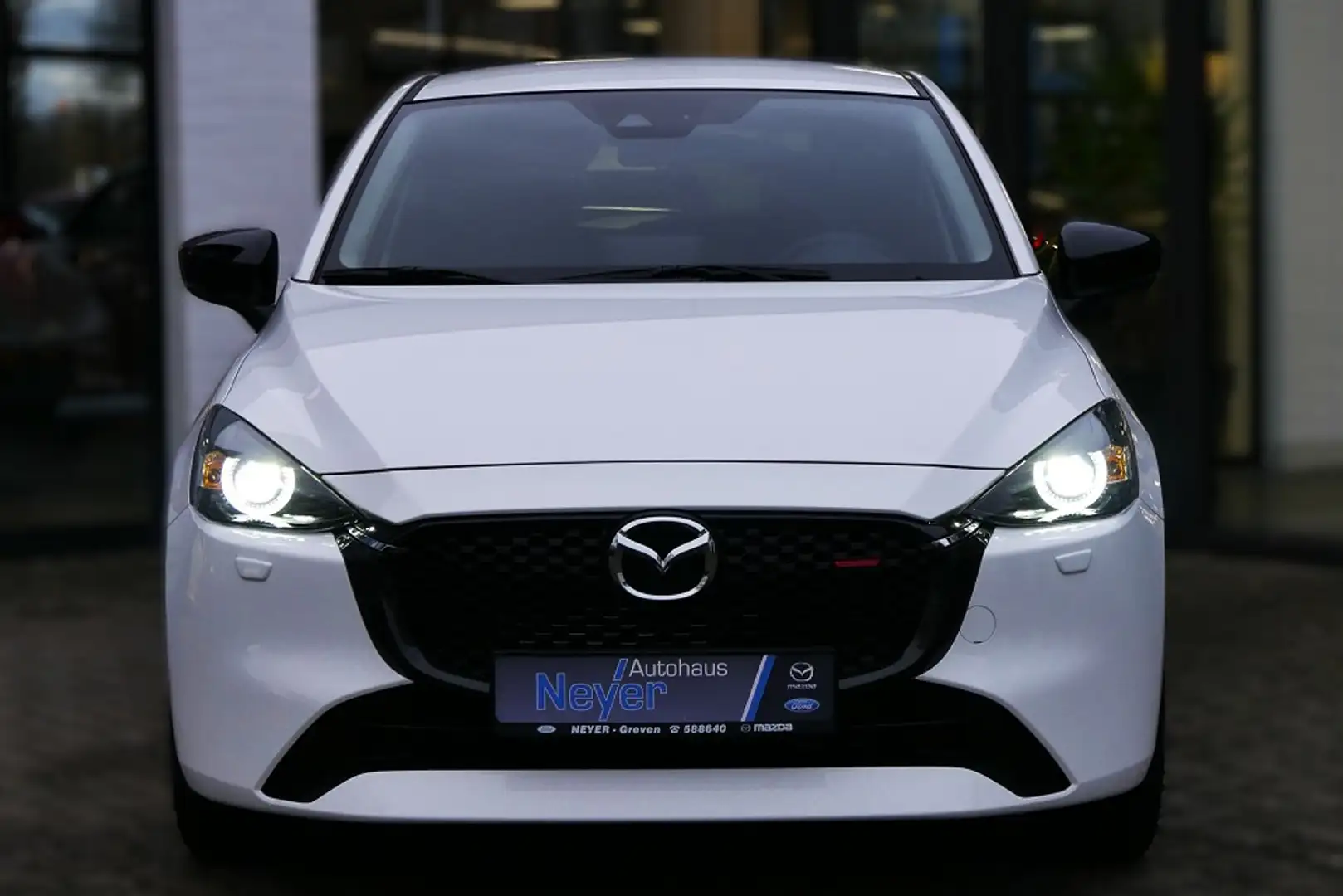 Mazda 2 1.5L SKYACTIV-G 90ps Homura *LED Automatik Kamera Weiß - 2