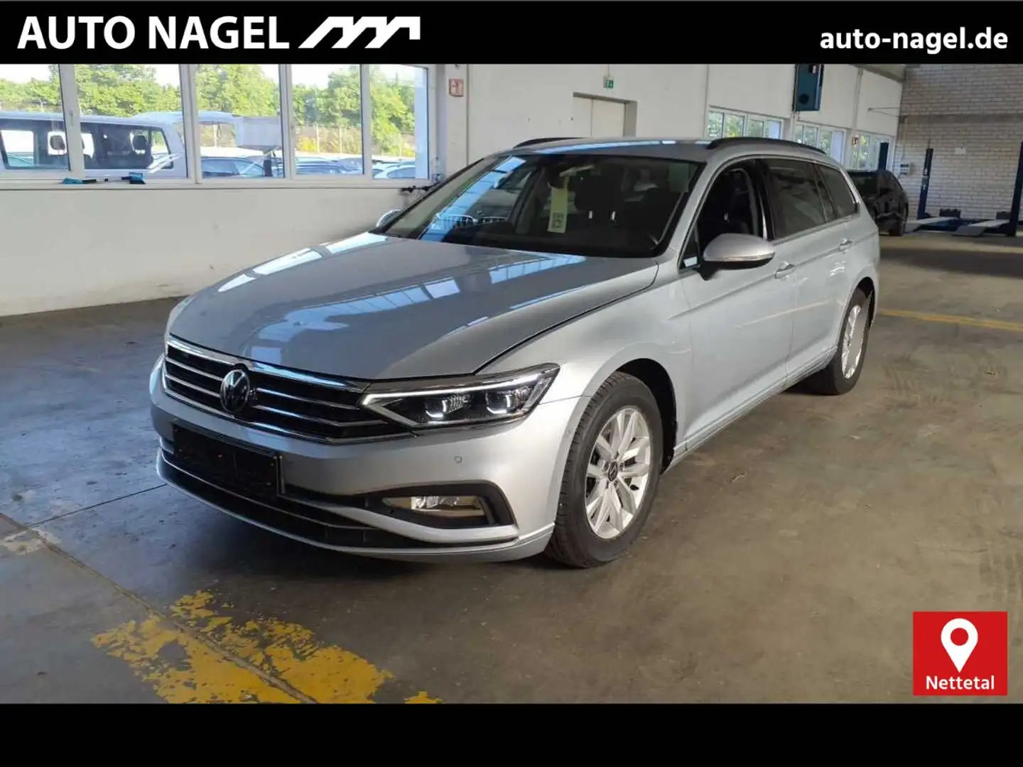 Volkswagen Passat Passat Variant 2.0 TDI Business Automatik+Navi+ BC Silber - 1