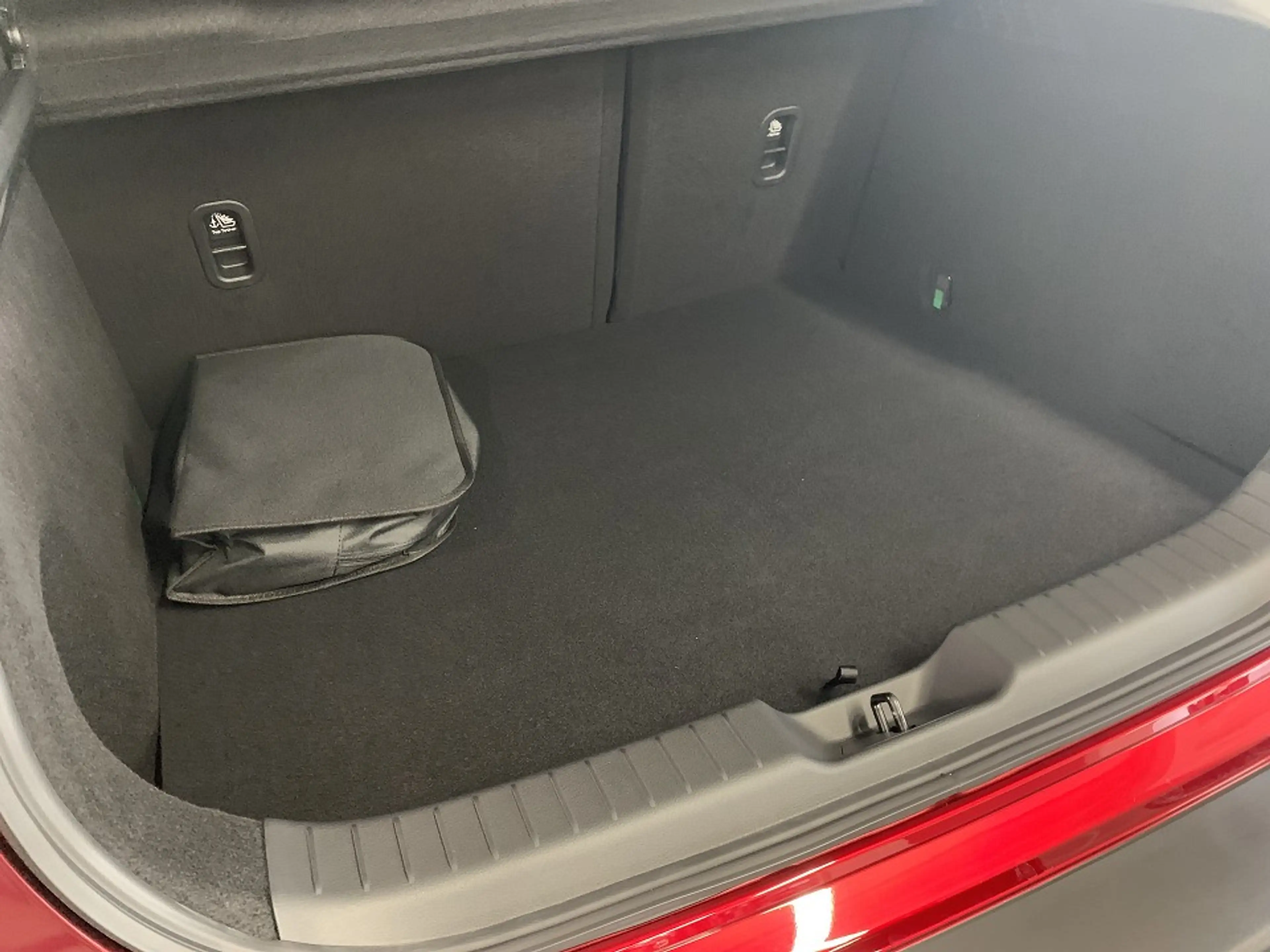 Mazda MX-30 EV ADVANTAGE IV — photo 4