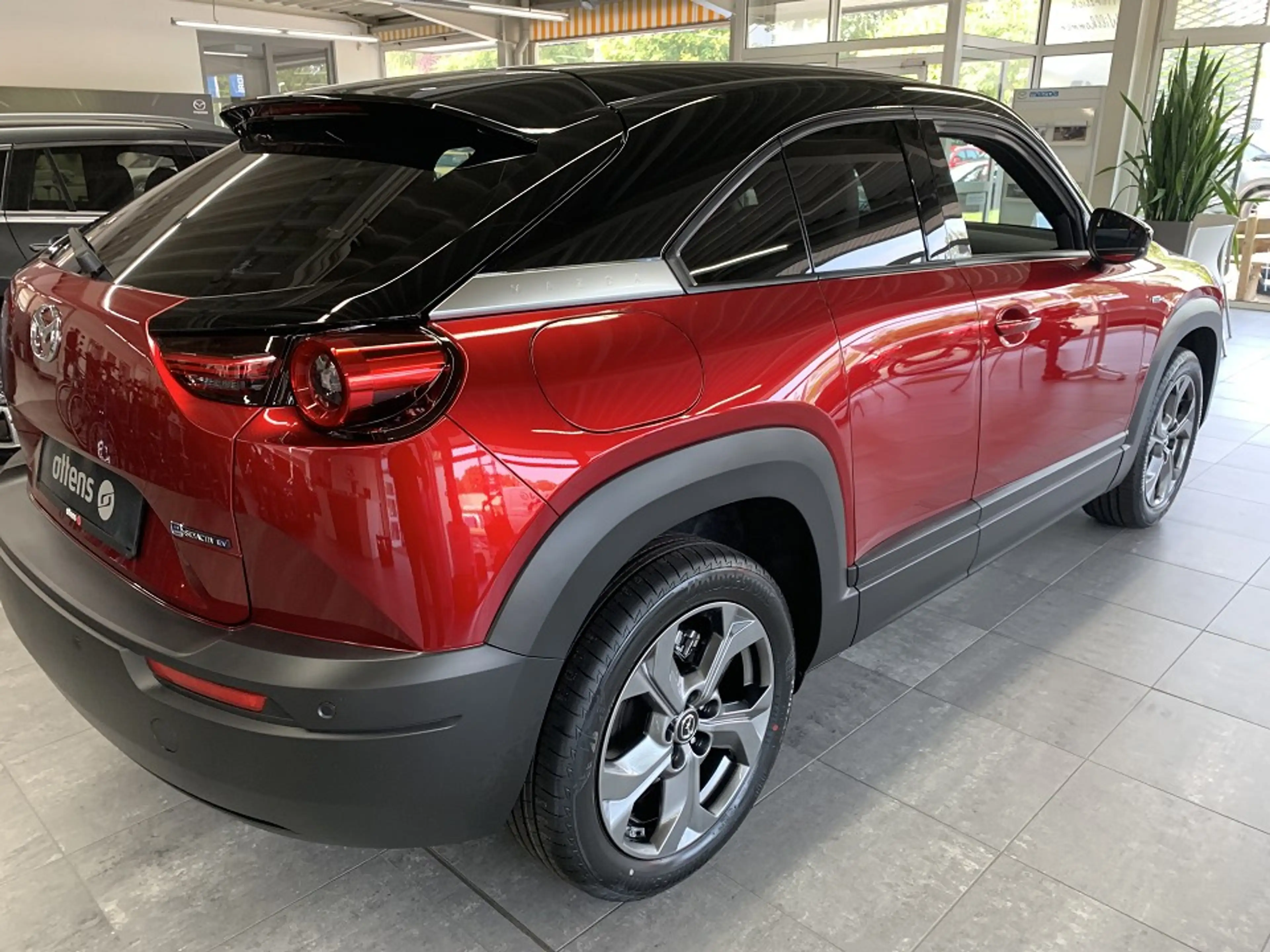 Mazda MX-30 EV ADVANTAGE IV — photo 3