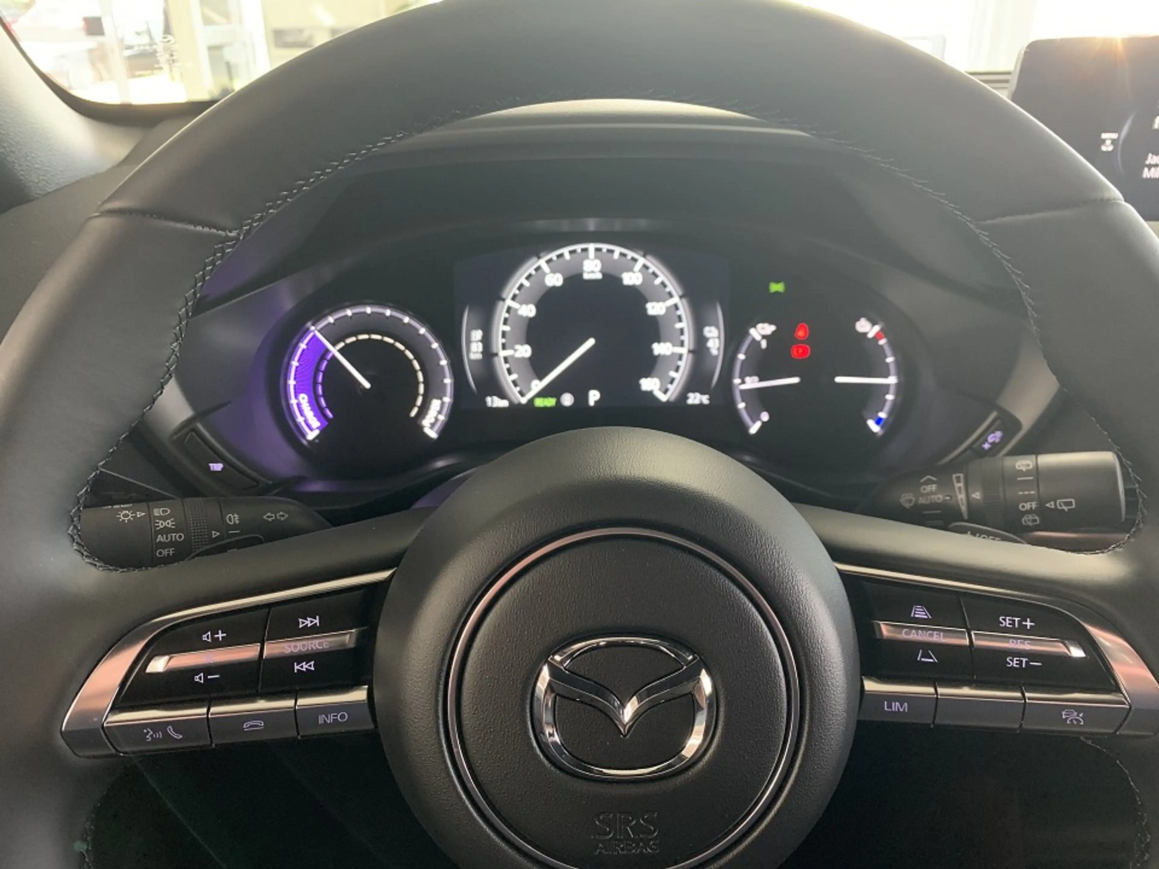 Mazda MX-30 EV ADVANTAGE IV — photo 8