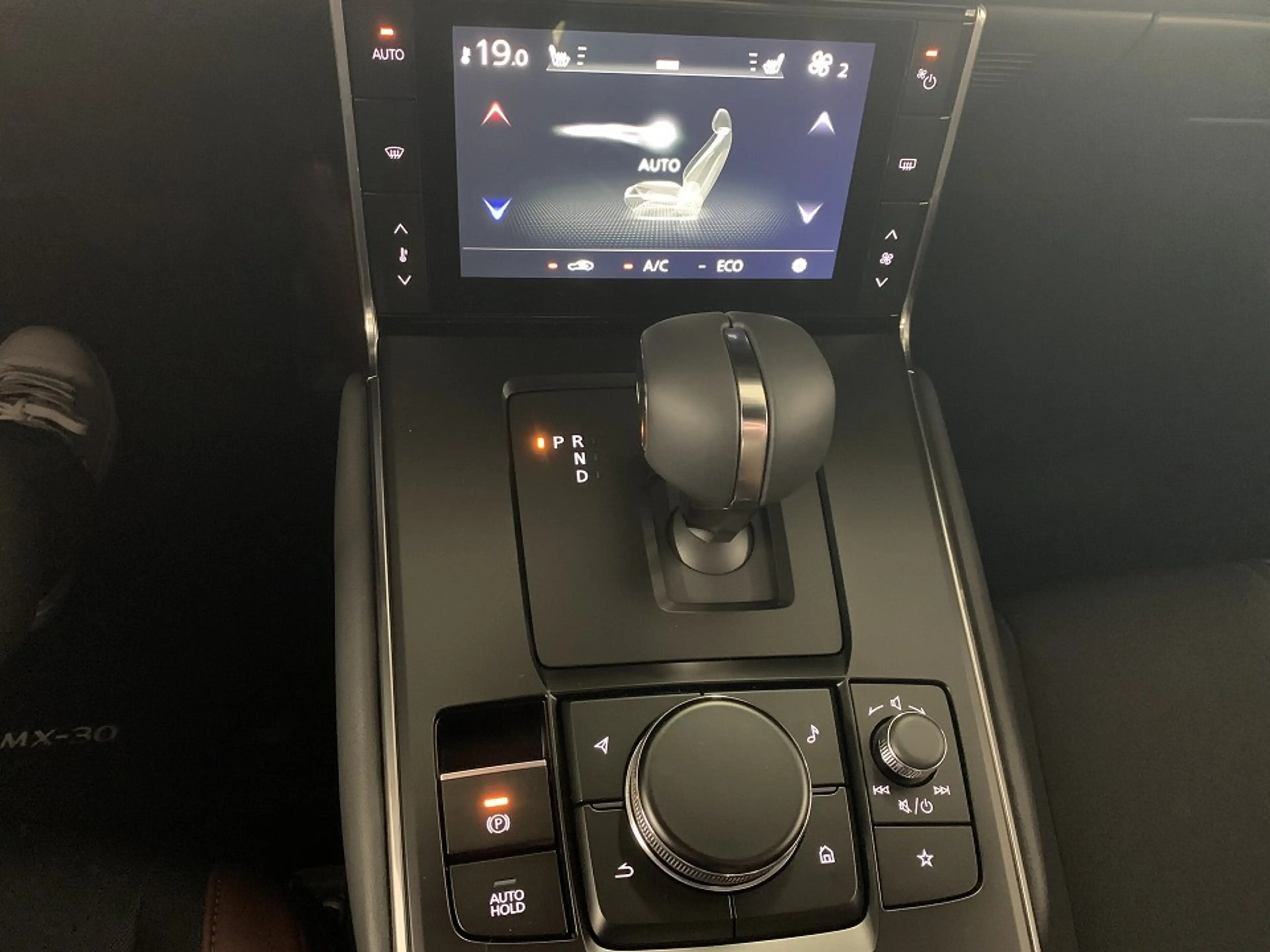Mazda MX-30 EV ADVANTAGE IV — photo 11