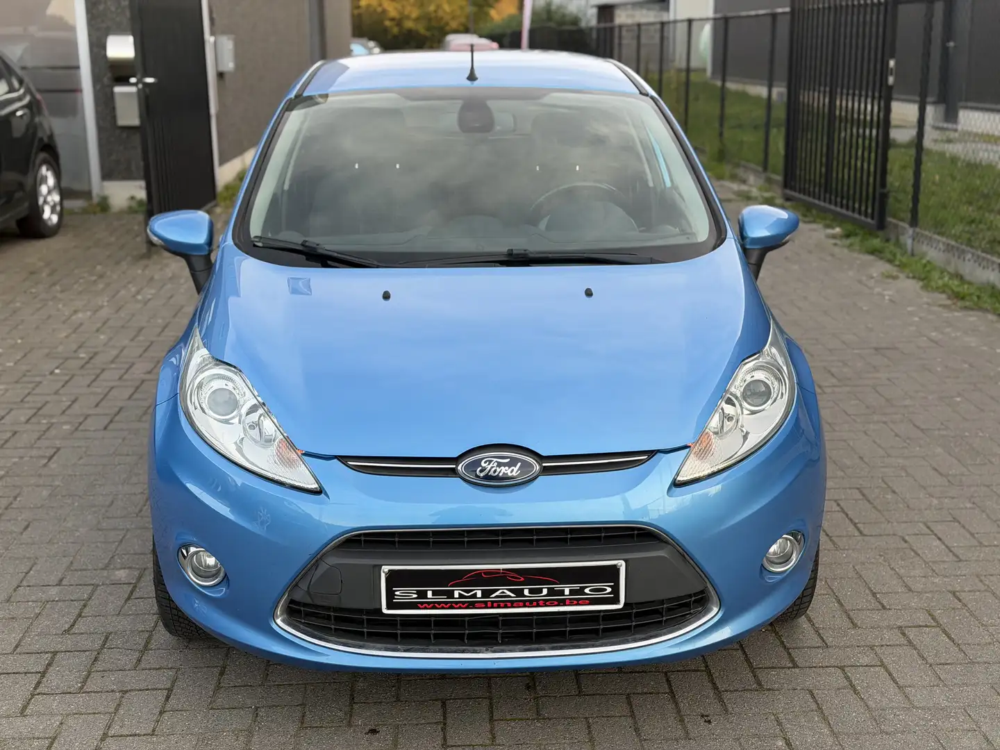 Ford Fiesta 1.4 TDCi 70 FAP Ambiente - 2