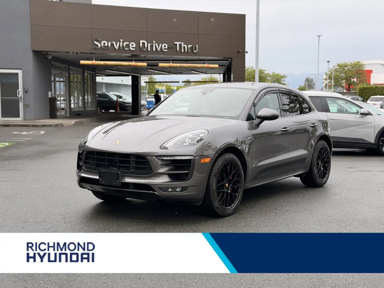 2017 Porsche Macan