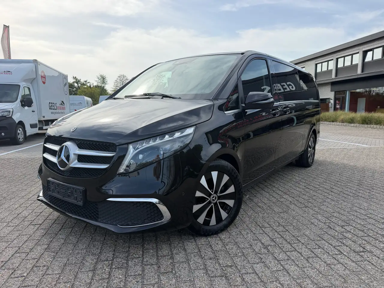 Mercedes-Benz V 250