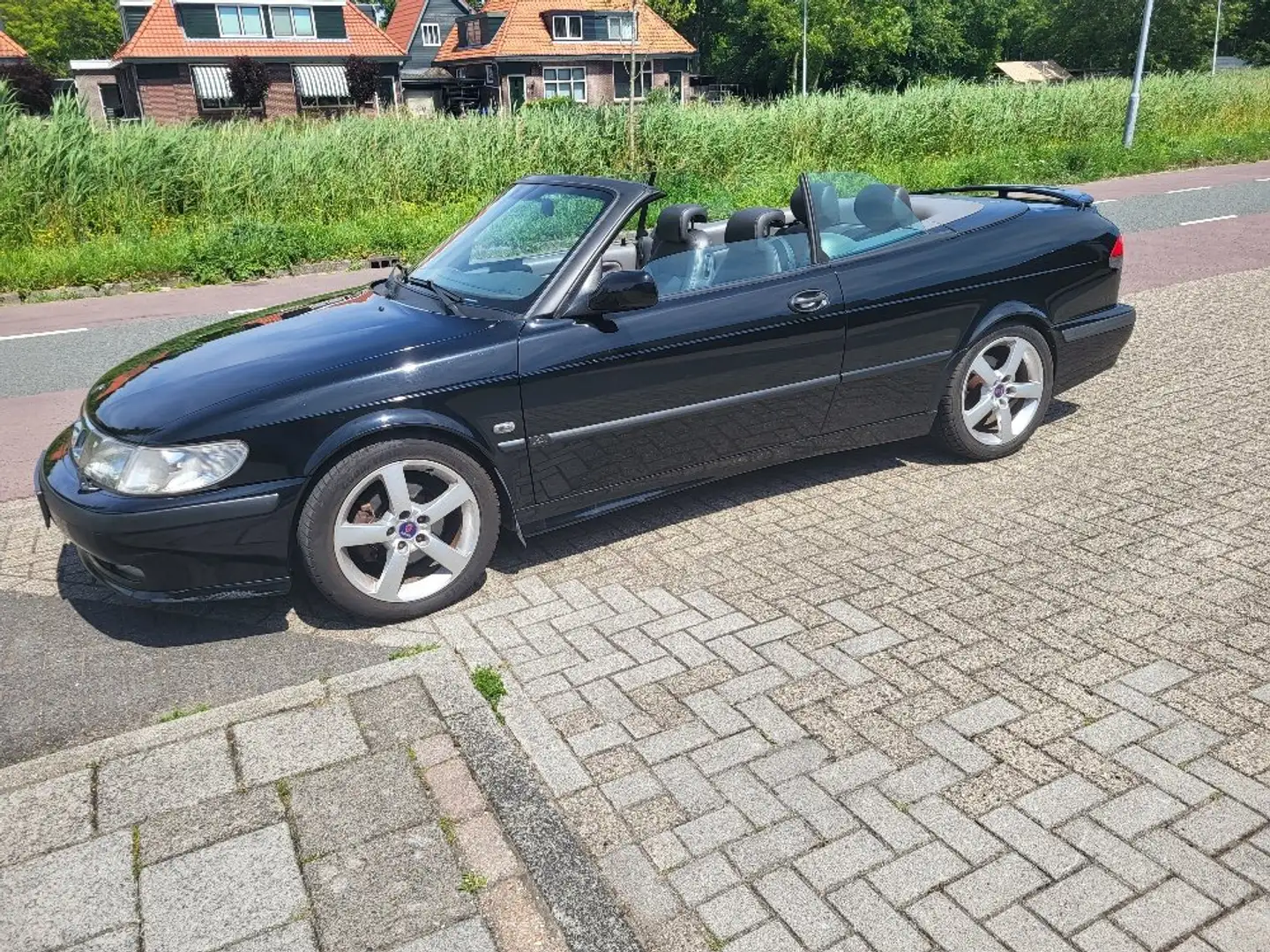 Saab 9-3 9-3 2.0t SE Zwart - 2