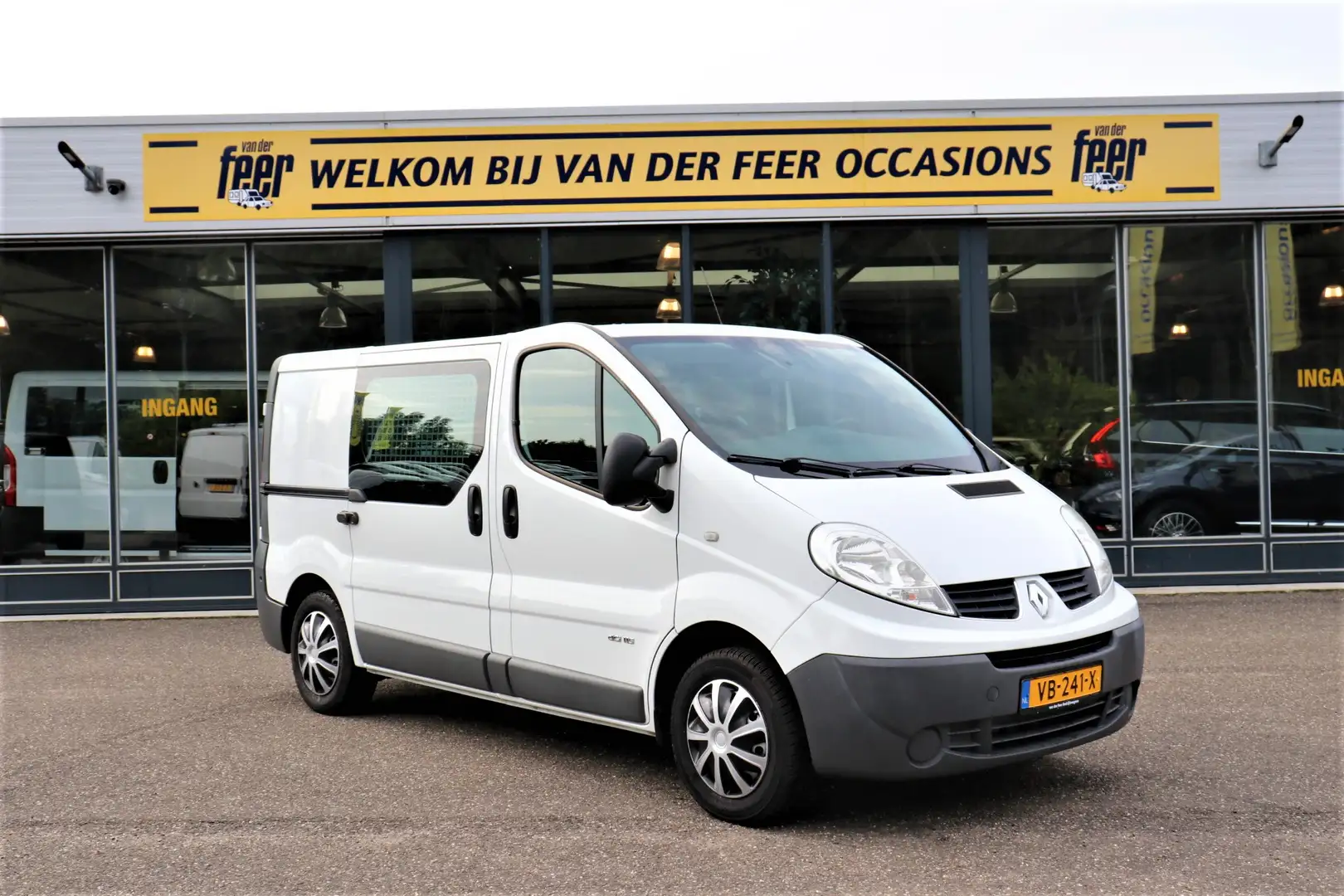Renault Trafic 2.0 dCi T27 L1H1 Eco Rolstoelwagen Wit - 1