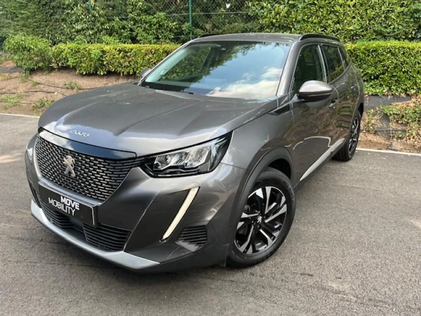 Peugeot 2008 Allure Gris - 1
