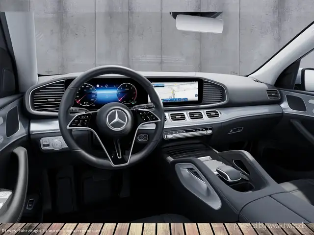 Mercedes-Benz GLE view 5