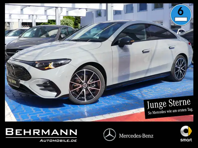 Mercedes-Benz CLA 350 4M AMG ++Pano+Distronic+Burmester3D+AHK+ AMG Line Pano.-Dach/KeylessGo/Klima/Park-Assist./PRE-SAFE ® -System/Sitzhzg.
