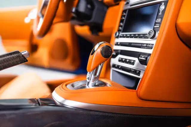 Porsche 911 view 14