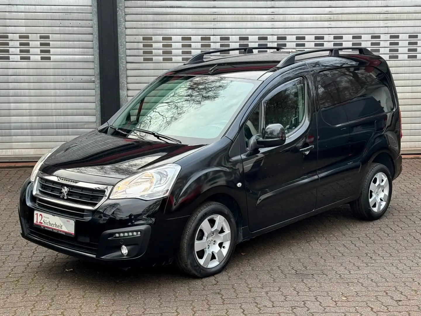 Peugeot Partner L1 Premium 1.6 BLUEHDI Automatik Schwarz - 2