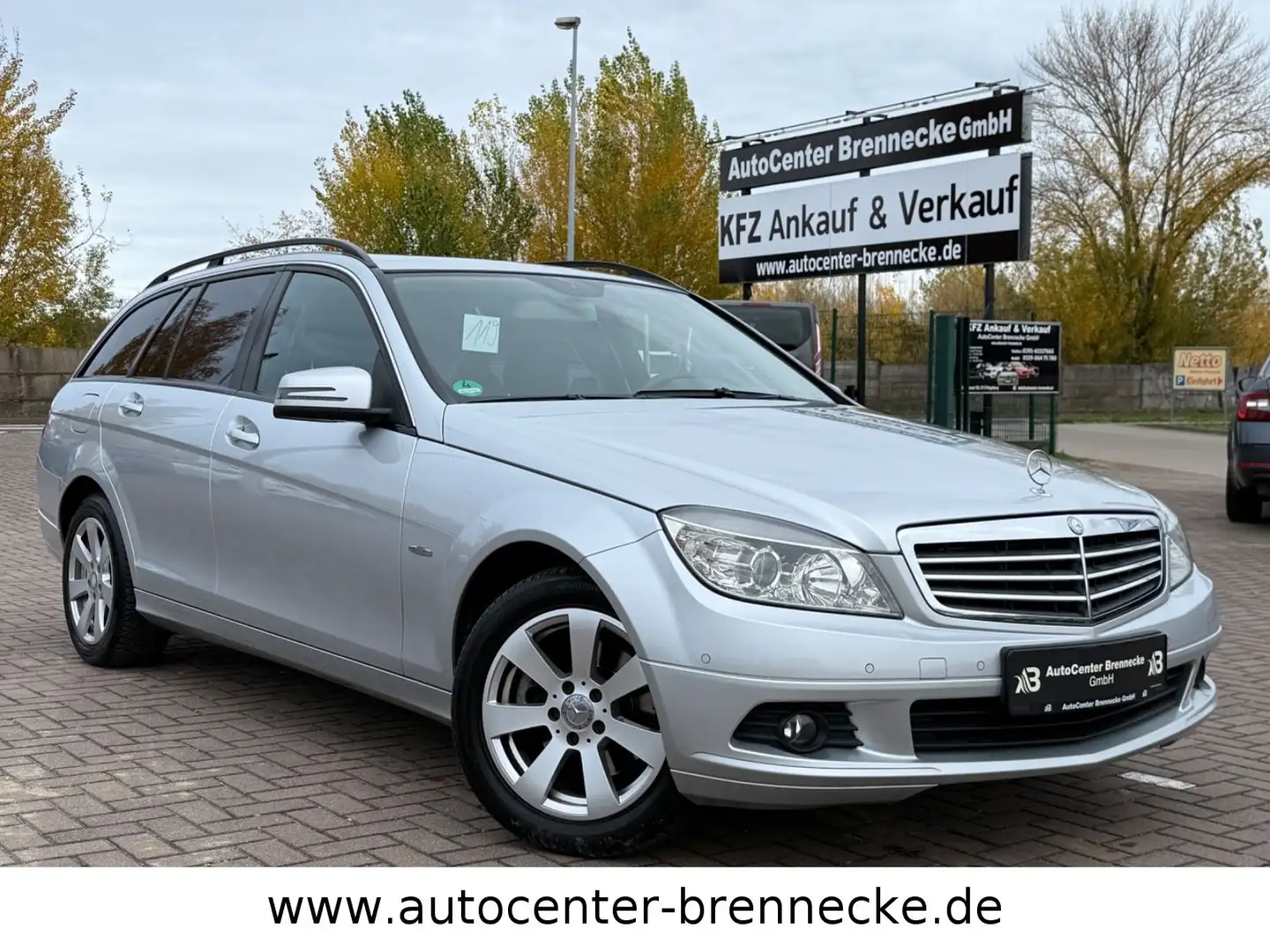 Mercedes-Benz C 200 T-Modell CGI BlueEfficiency Silber - 1
