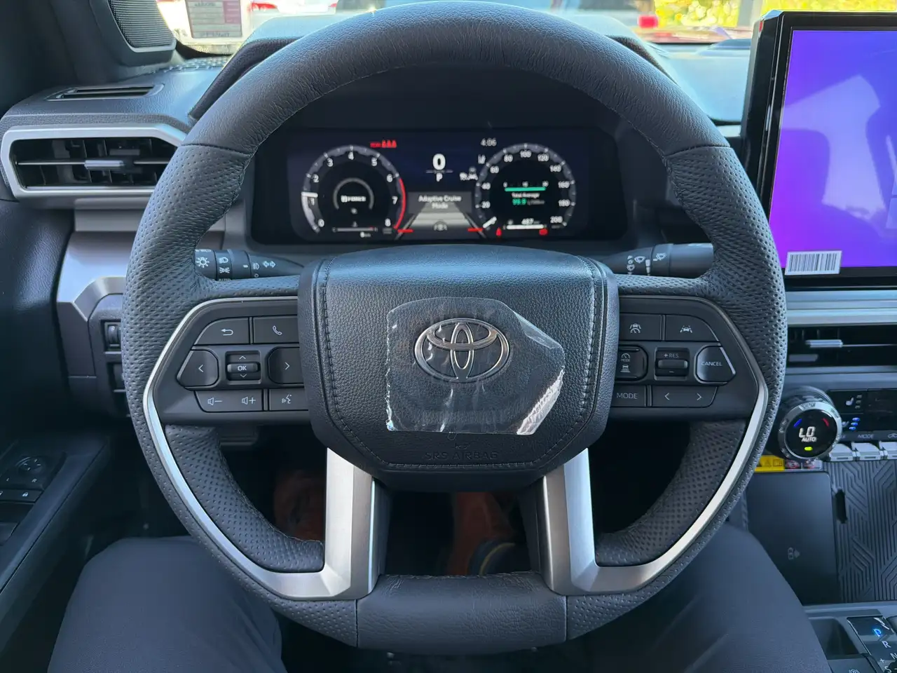 Toyota Tacoma снимка Toyota Tacoma