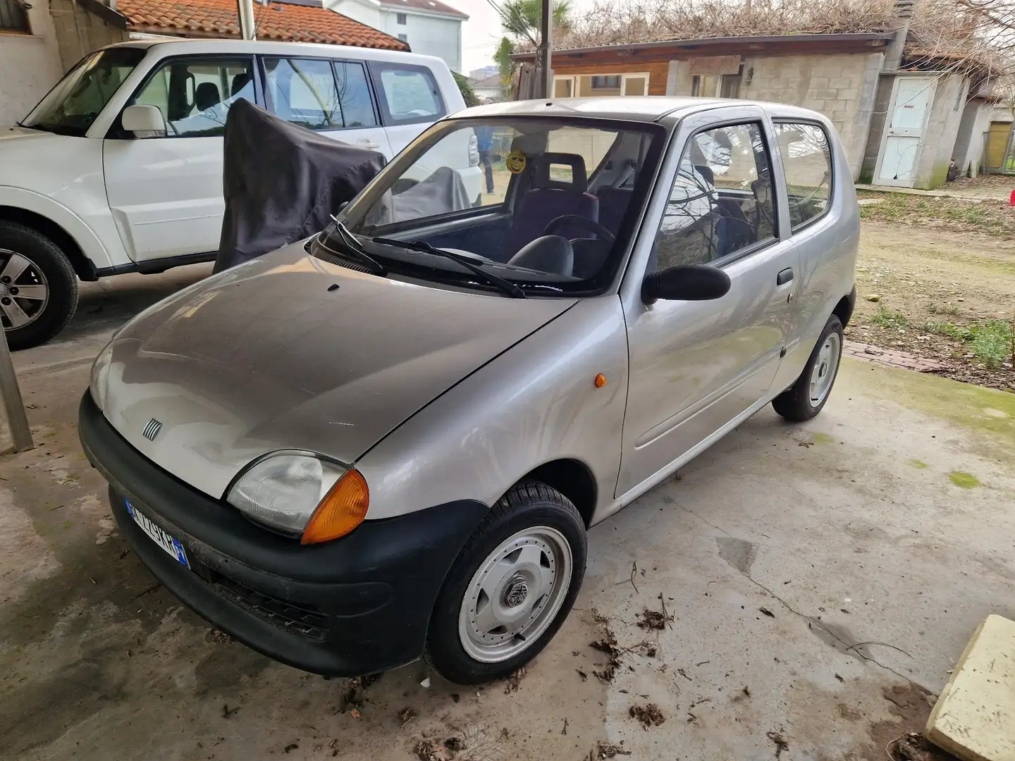 Fiat Seicento 1.1 Young Srebrny - 1