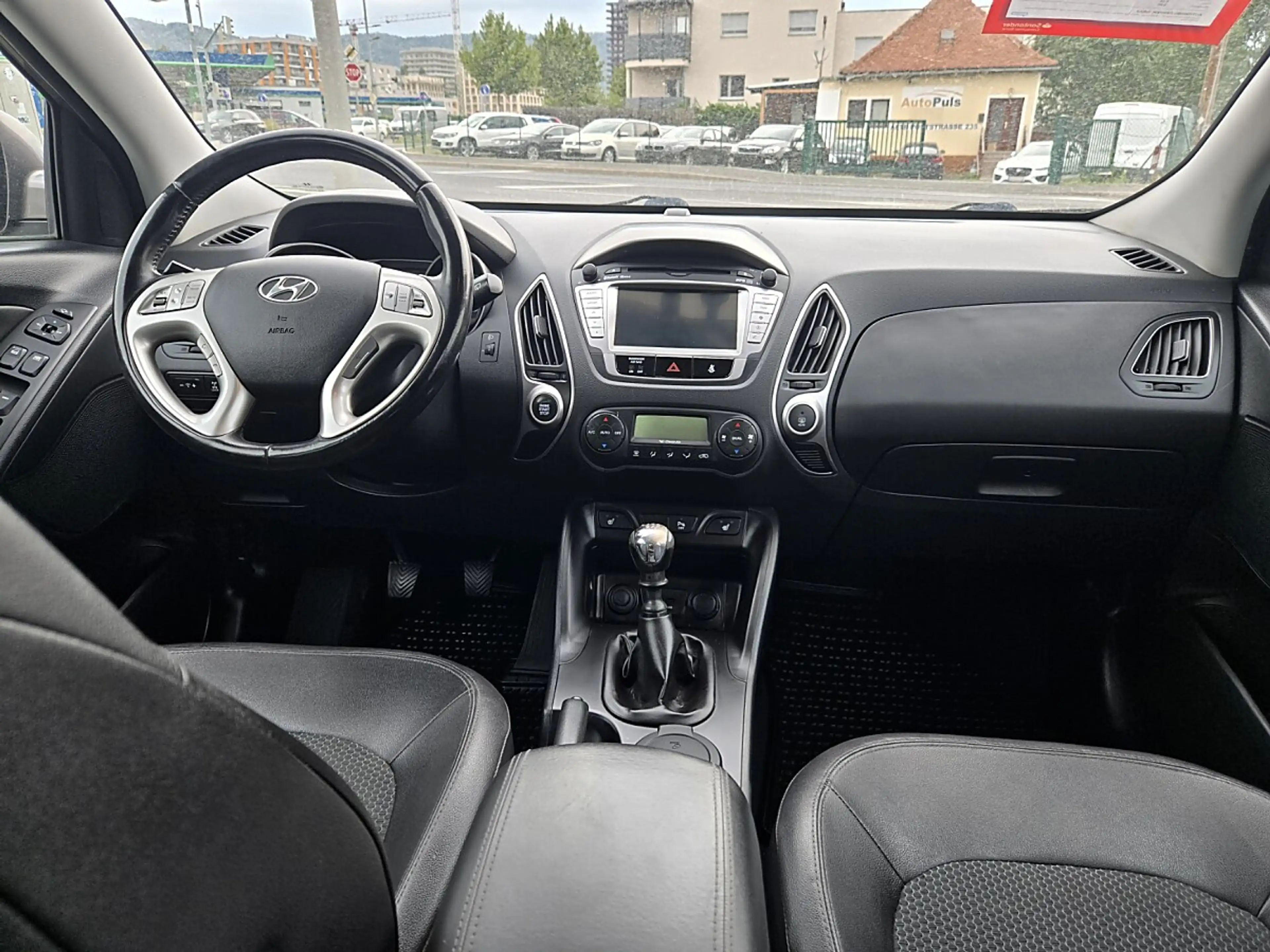 Hyundai iX35 2,0 CRDi UpGrade 4WD — photo 10
