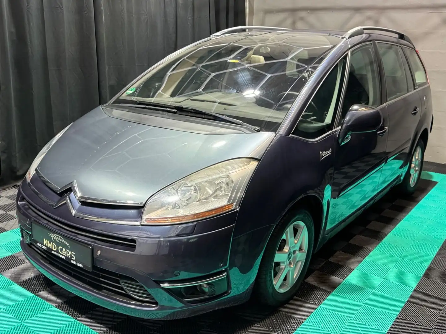 Citroen Grand C4 Picasso Exclusive SPURHALTE/7-SITZER - 2