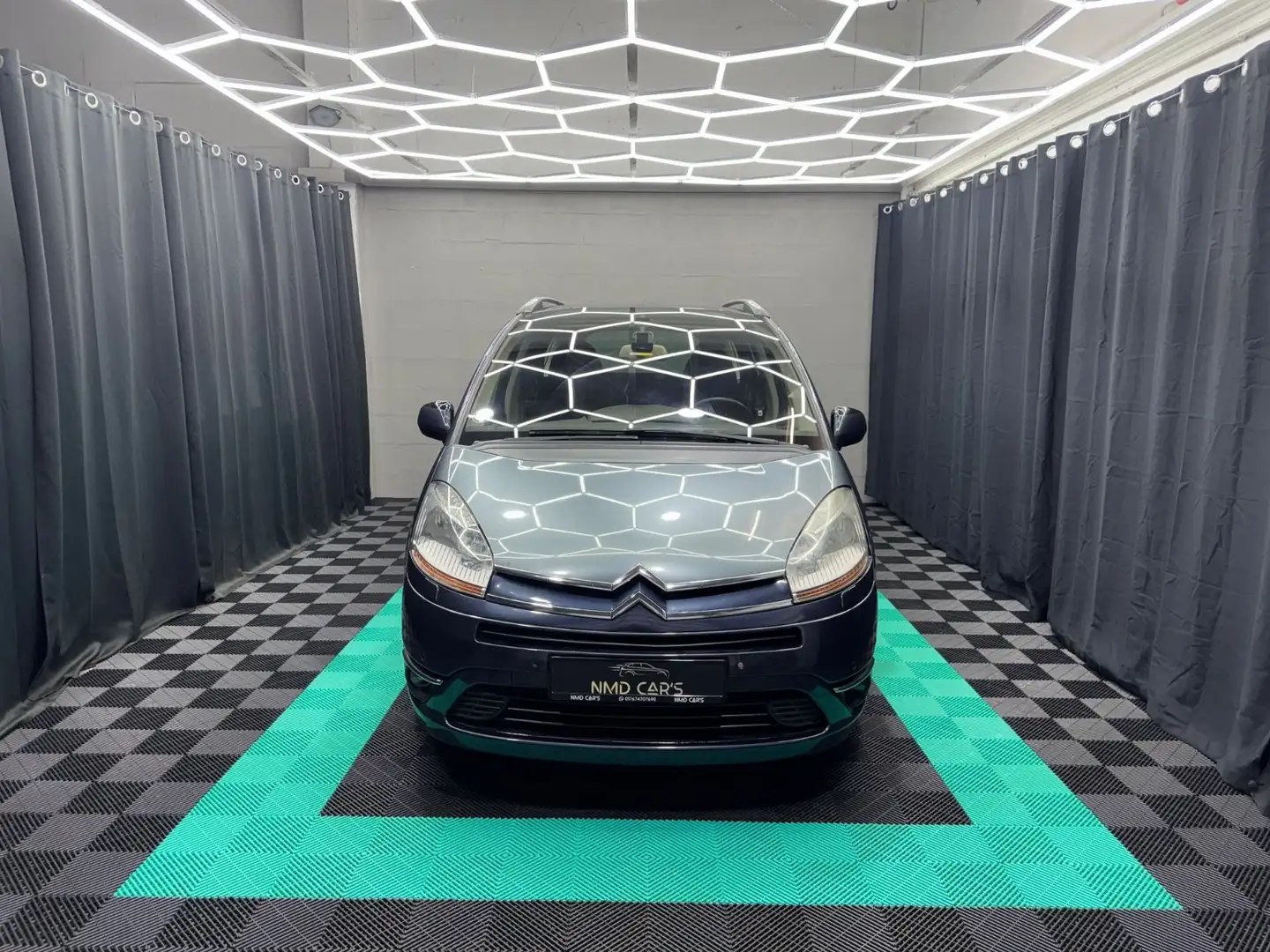 Citroen Grand C4 Picasso Exclusive SPURHALTE/7-SITZER - 1