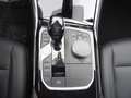 BMW 318 iA PANODAK,CARPLAY,EL.KOFFER,LEDER,CRUISE,PDC V+A Noir - thumbnail 18
