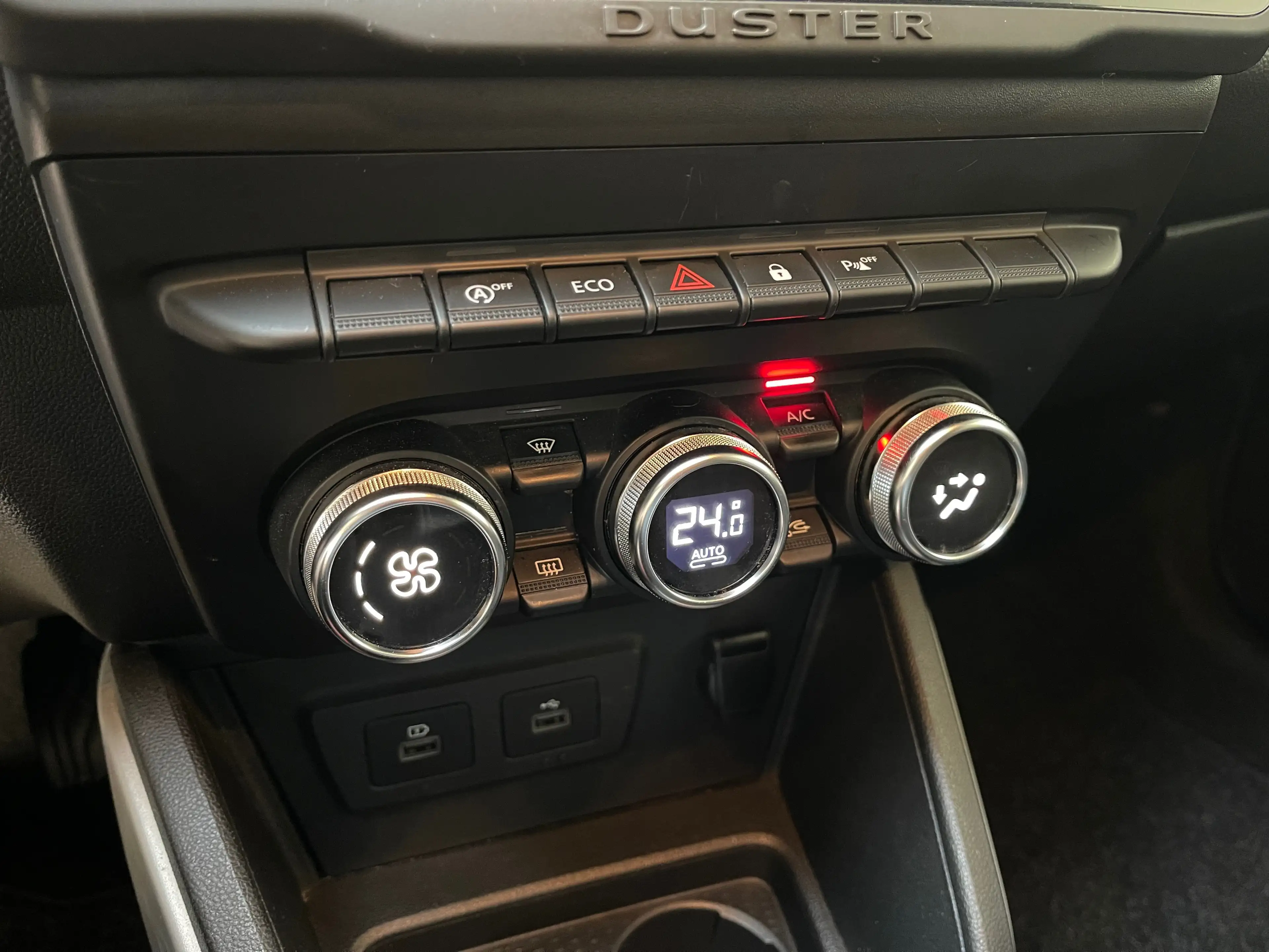Dacia Duster Duster TCe 90 2WD — photo 13