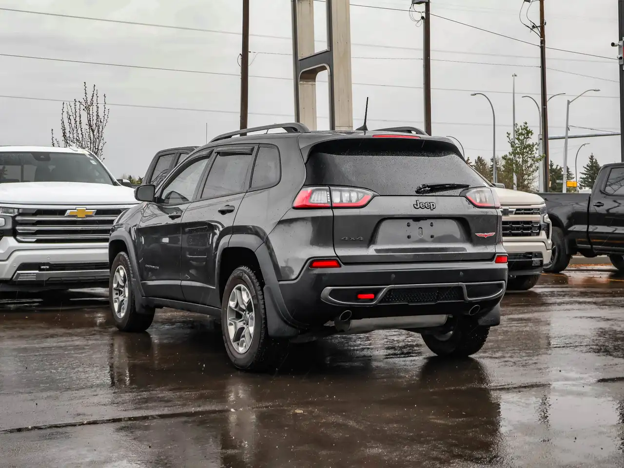 Jeep Cherokee снимка Jeep Cherokee