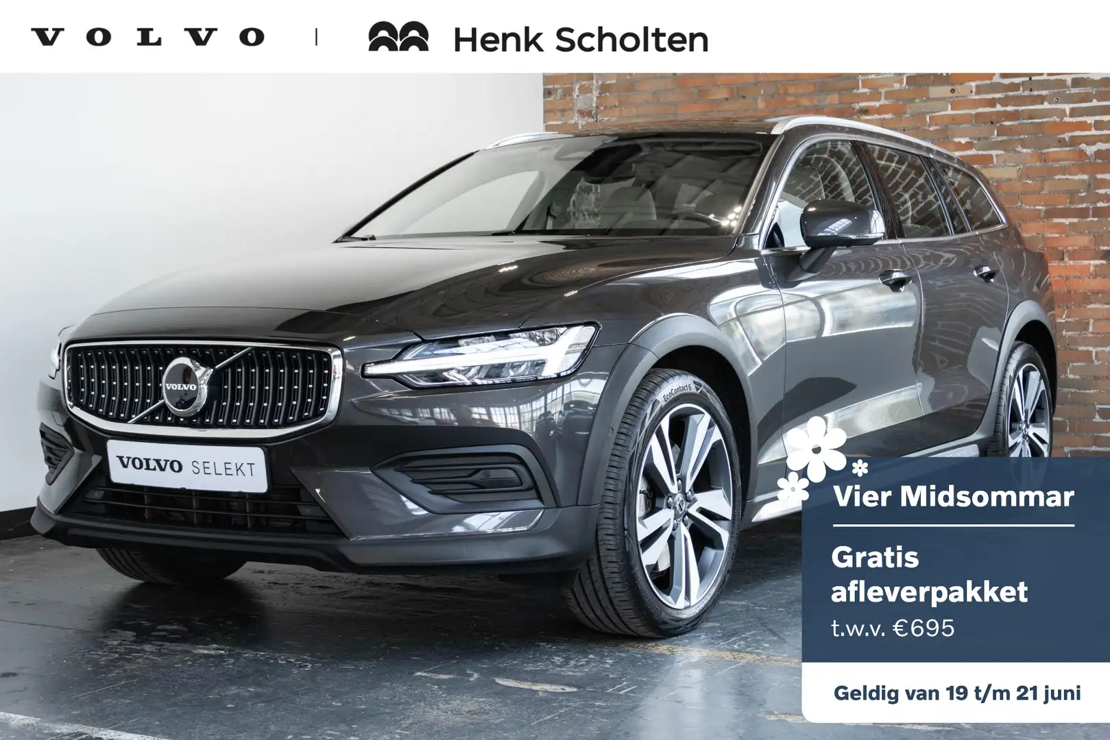 Volvo V60 Cross Country B5 AWD Plus | Adaptive cruise control | Blond lede Grijs - 1