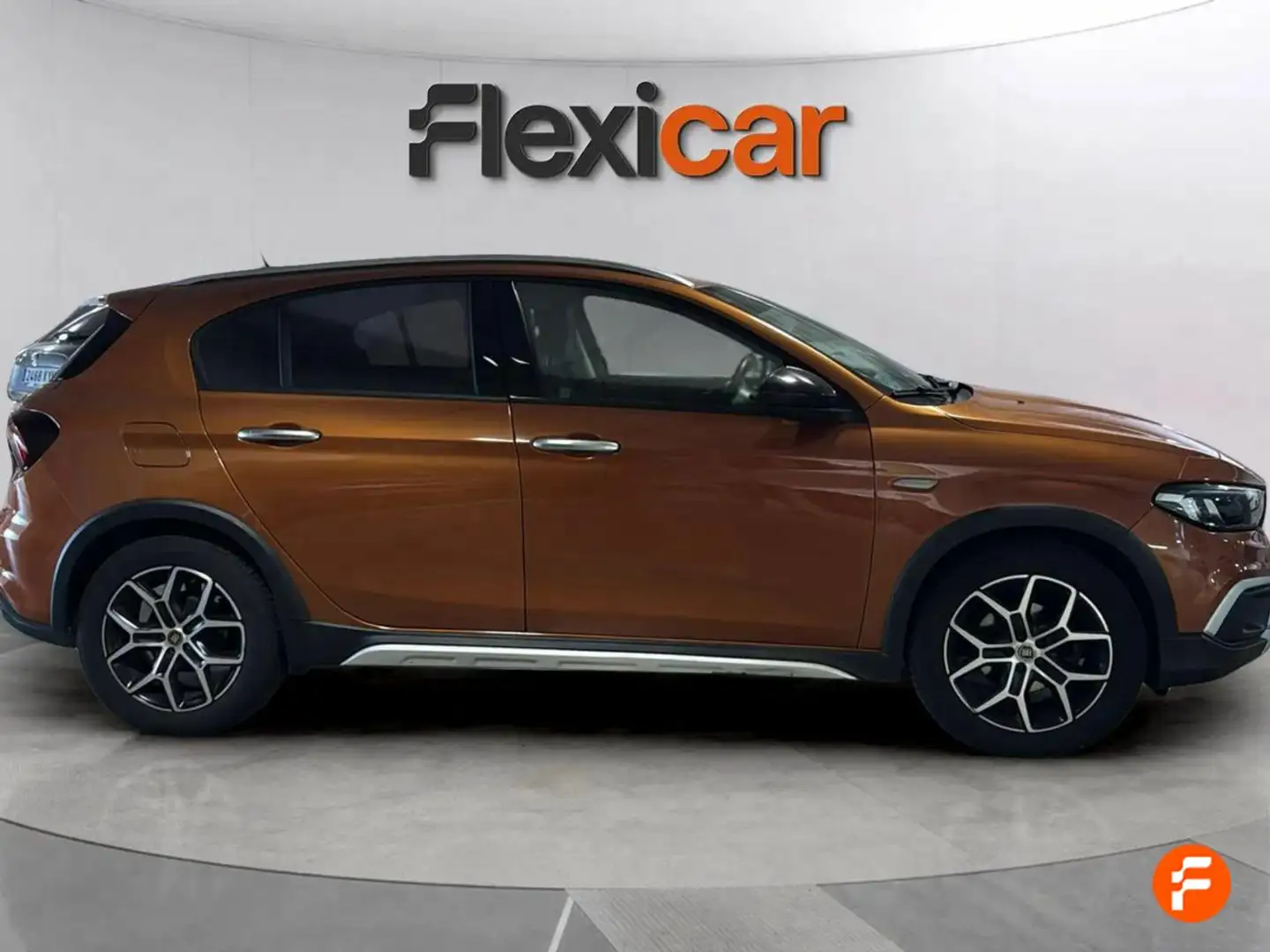 Fiat Tipo SW 1.0 Naranja - 2