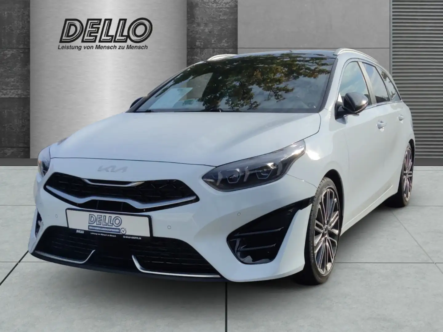 Kia Ceed SW / cee'd SW GT Line 1,5 7-AT El. Panodach Navi Leder Digitales Blanc - 1
