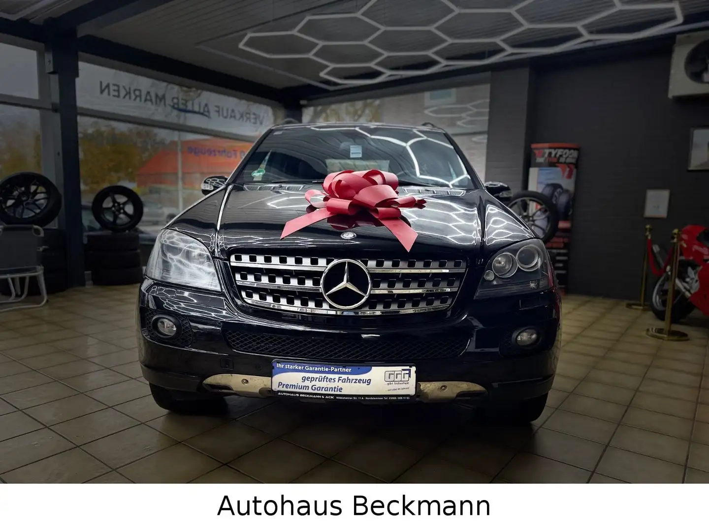 Mercedes-Benz ML 320 CDI 4MATIC*TEMP*SHZ*KLIMA*HU/AU* Schwarz - 1