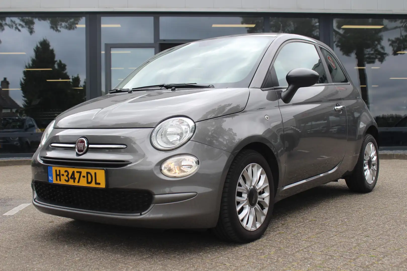 Fiat 500 0.9 TwinAir Turbo Young Grijs - 2