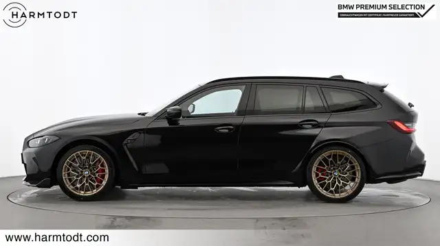 BMW M3 view 3
