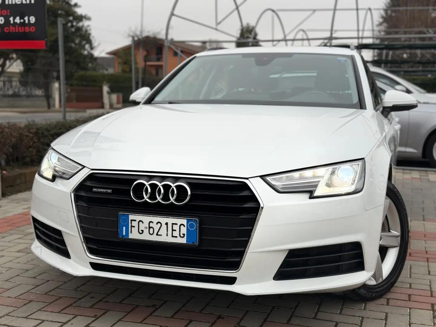 Audi A4 A4 Avant 2.0 TDI 190 CV quattro S tronic Business Bianco - 1