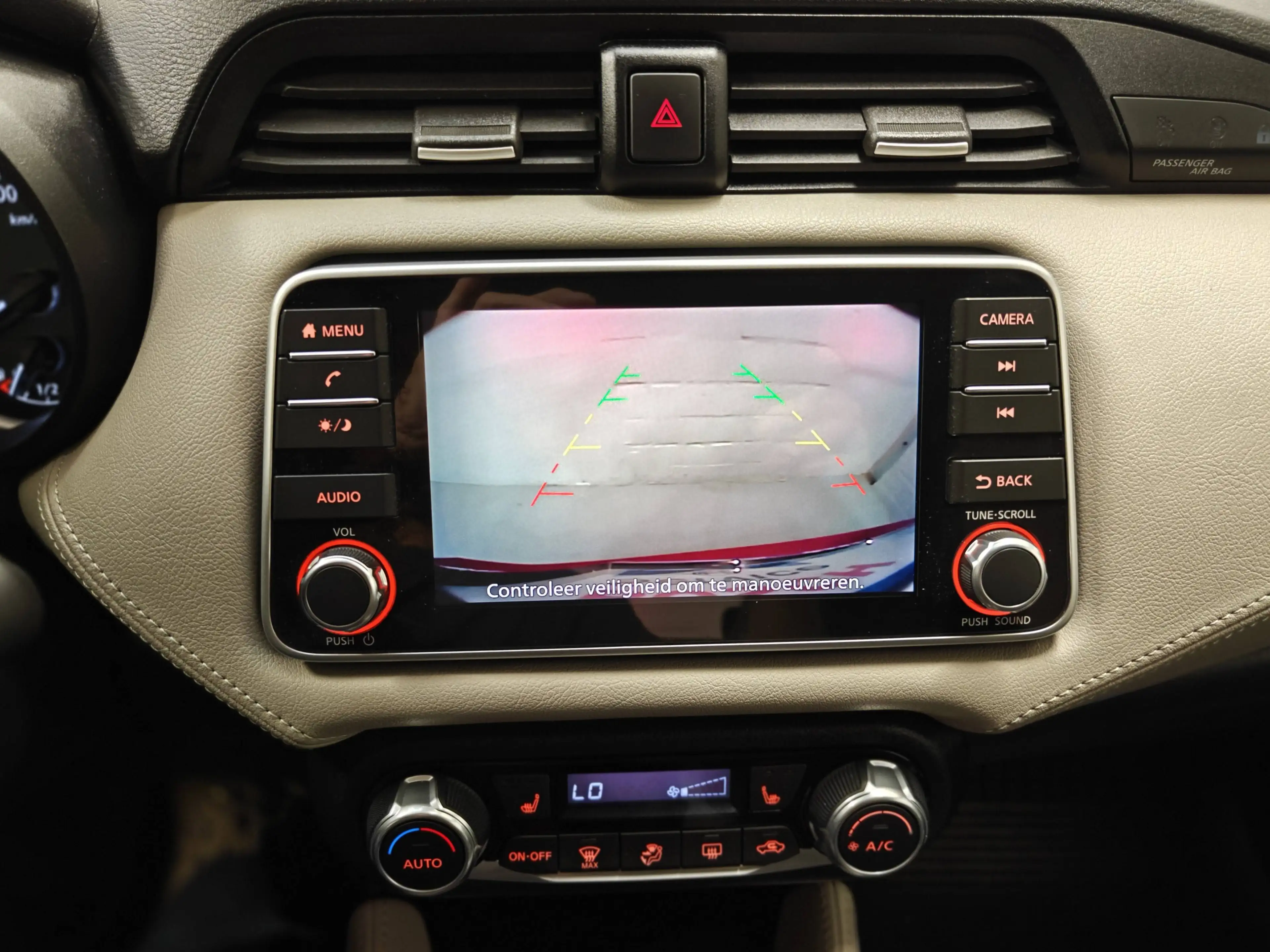 Nissan Micra 0.9 IG-T N-Design - Apple Carplay - Zetelvw - Camera - Keyless — photo 10