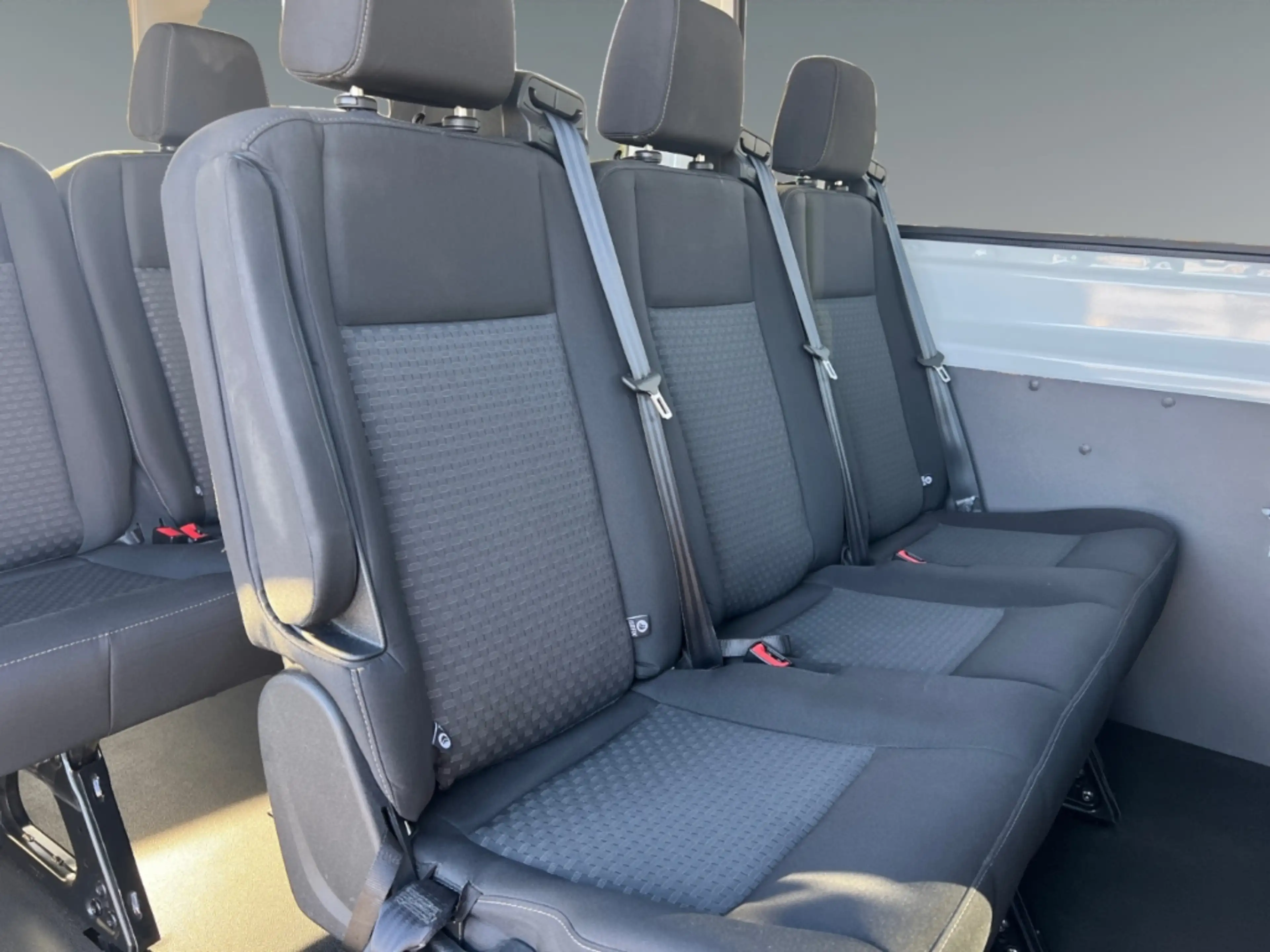 Ford Transit Kombi 330 L3 2x Klima DAB PDCv+h 8 Sitze — photo 11