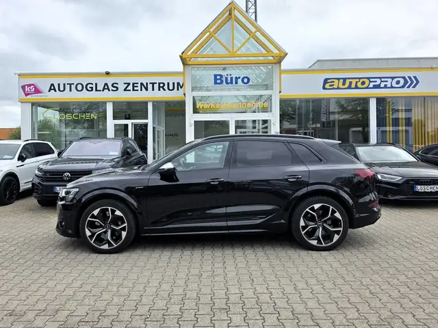 Audi e-tron S Quattro Pano Luftfahrwerk Optik Schwarz
