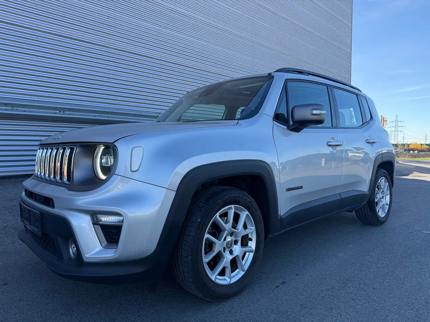 Jeep Renegade 1,3 MultiAir Limited ID:87 Silber - 2