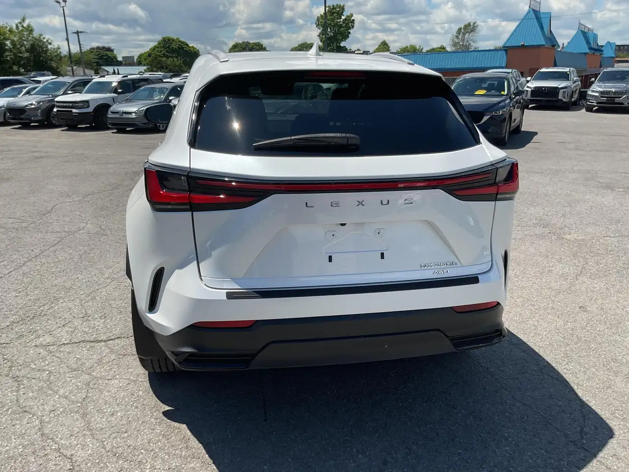 Lexus NX fotografie Lexus NX