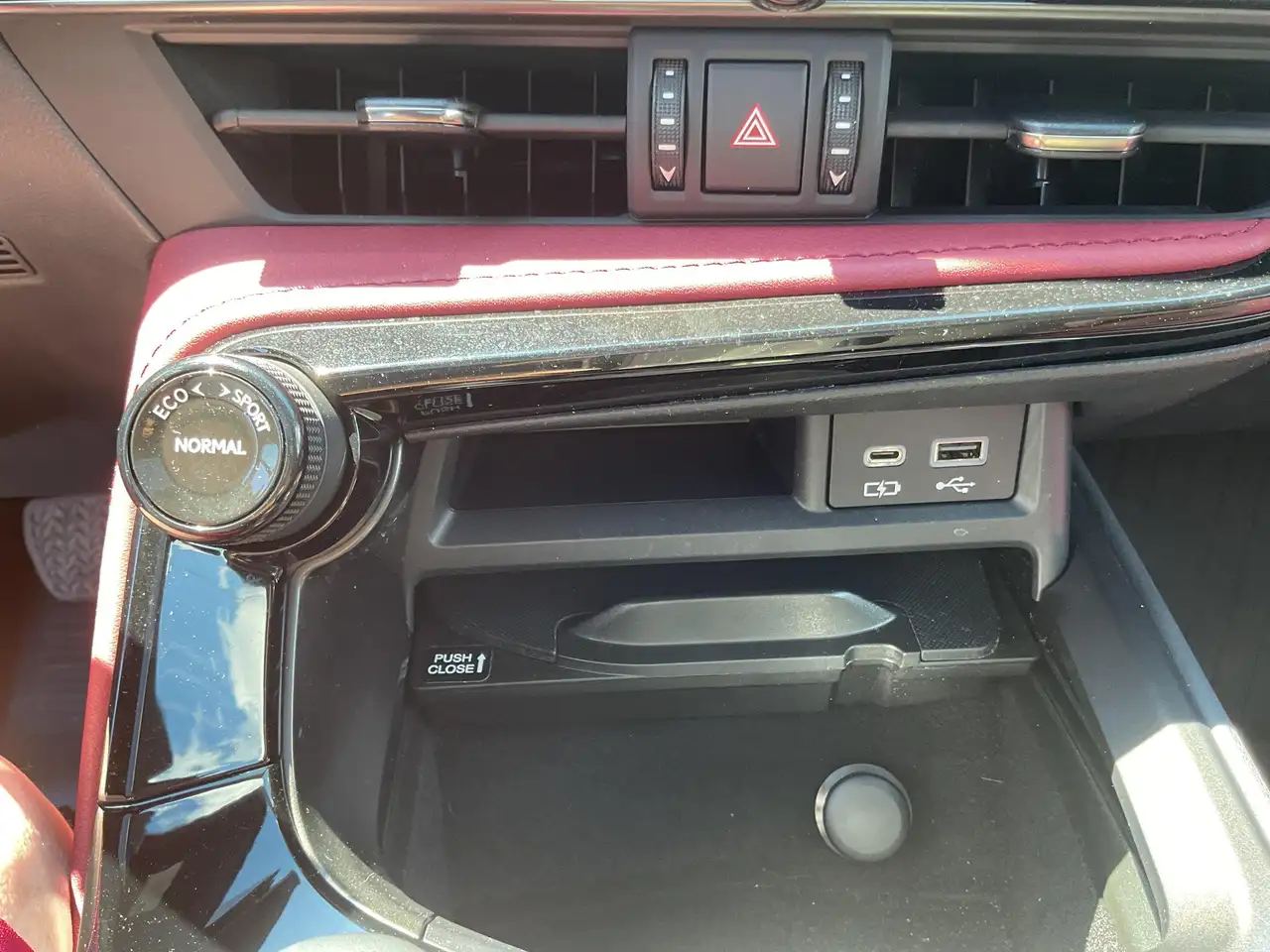 Lexus NX fotografie Lexus NX