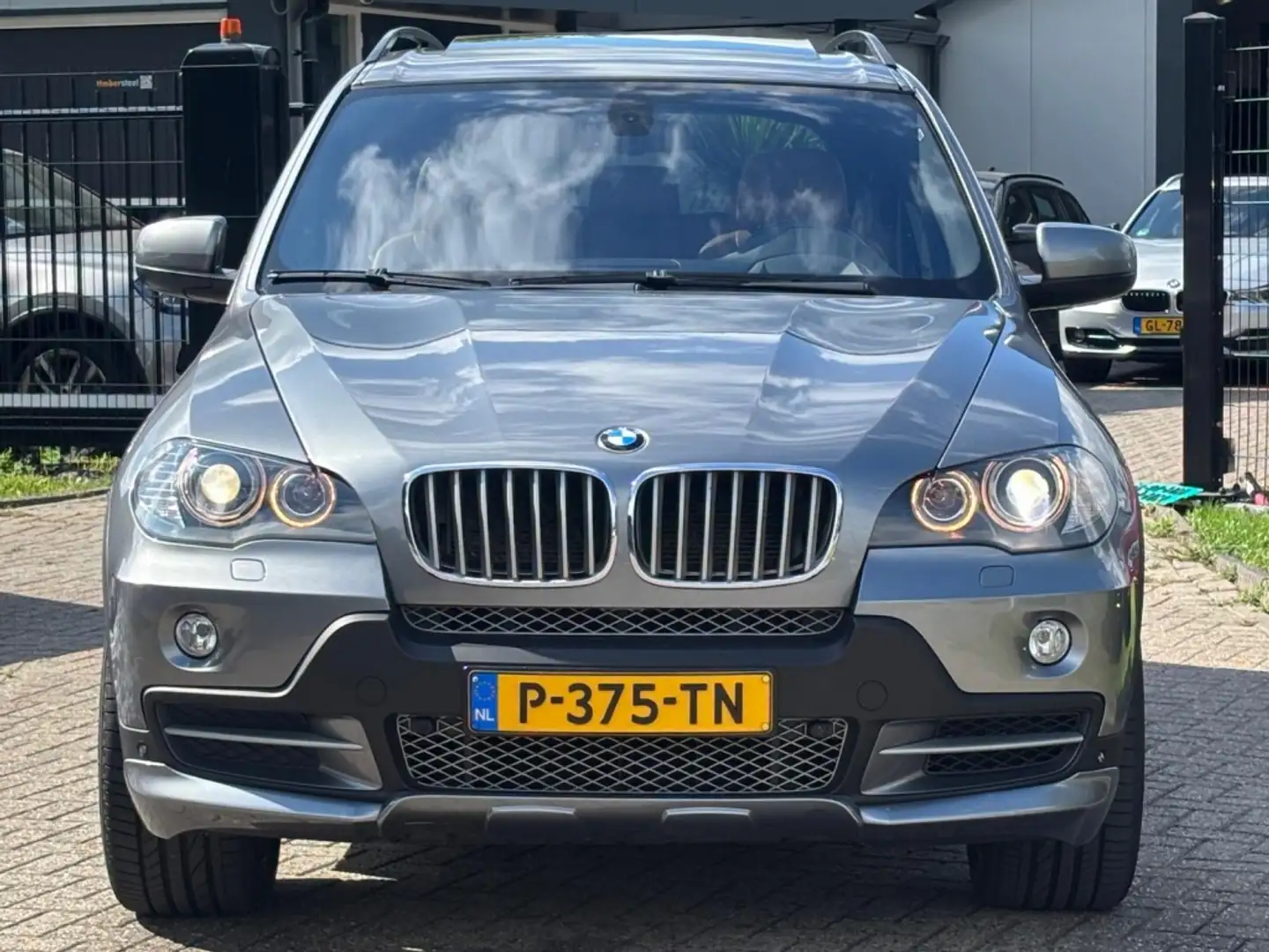 BMW X5 4.8I M-Aerodynamica Pano Youngtimer Sport Grijs - 2