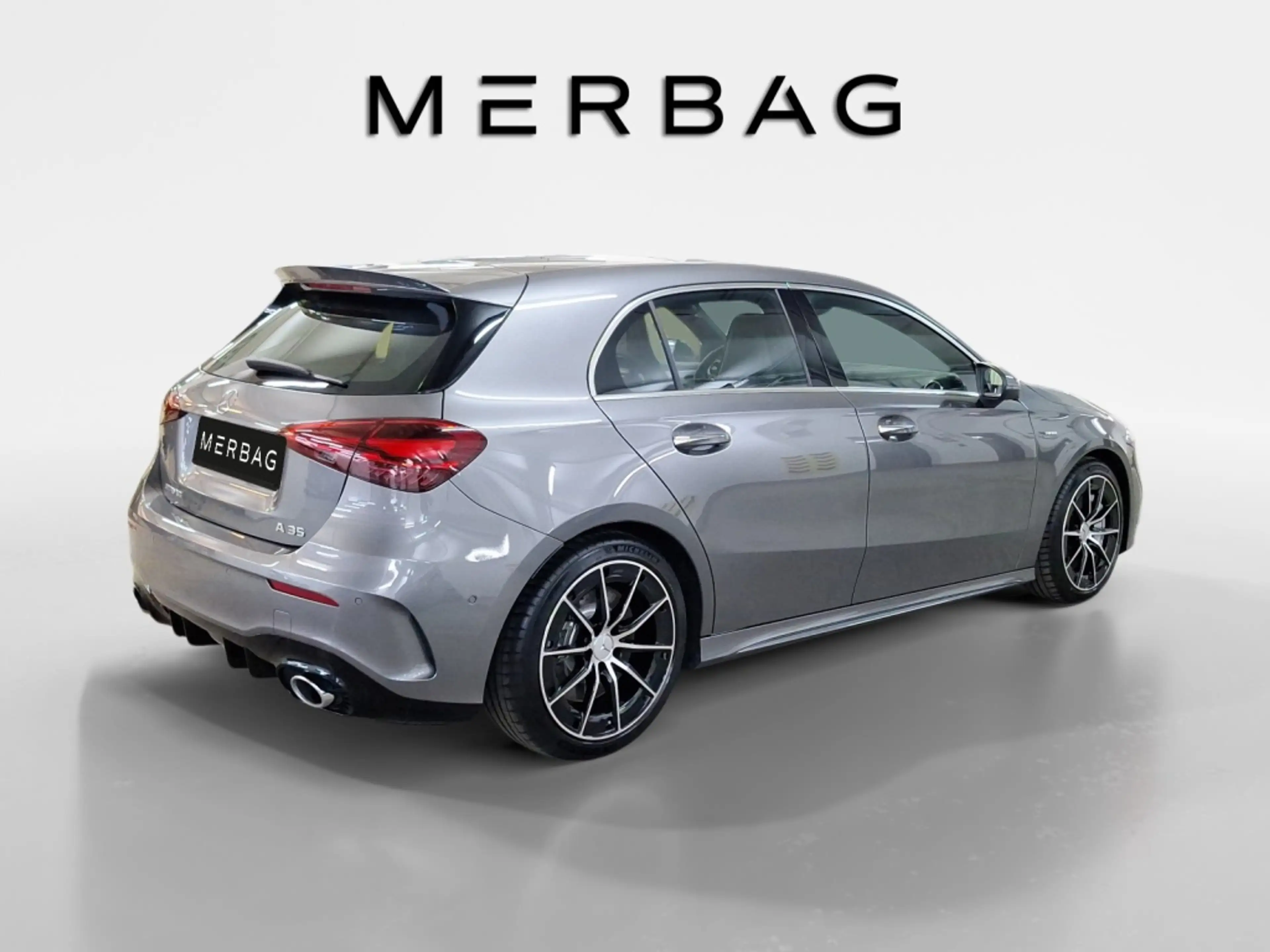 Mercedes-Benz A 35 AMG AMG A 35 4M Pano Multibeam LED 360° Automatik Navi — photo 5