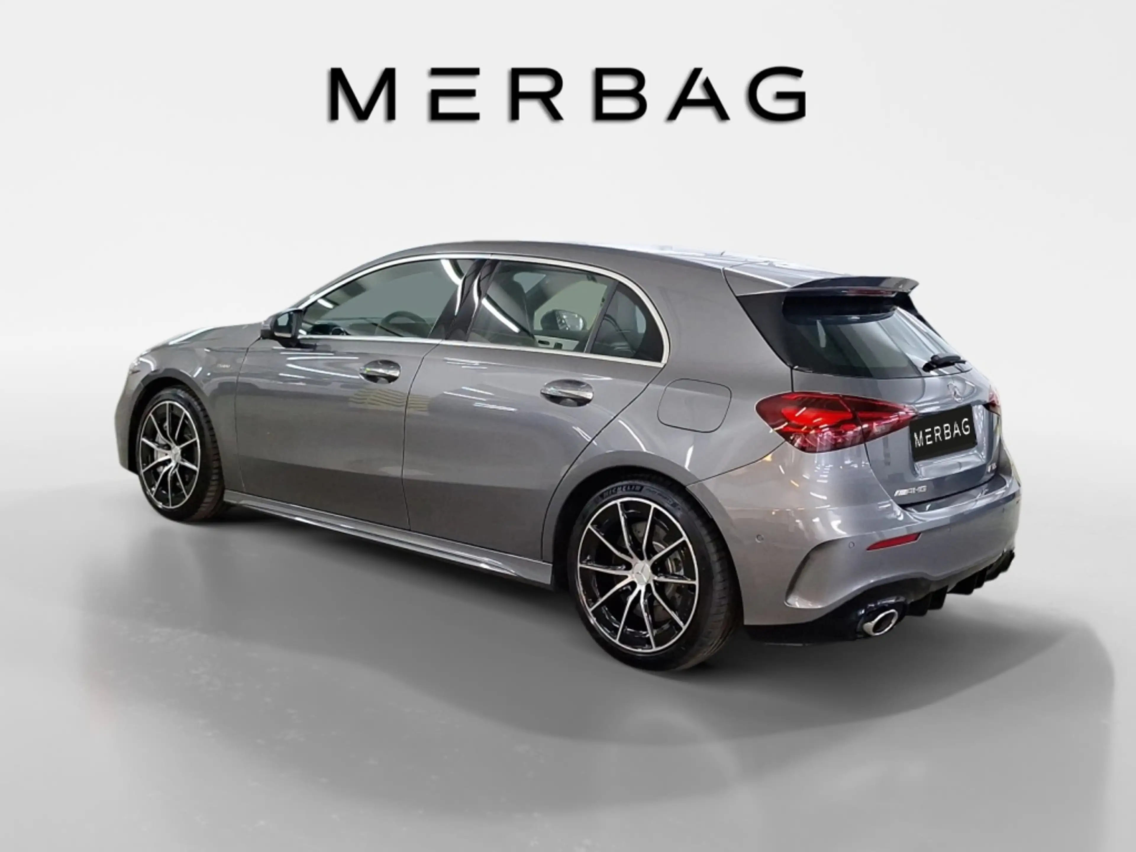 Mercedes-Benz A 35 AMG AMG A 35 4M Pano Multibeam LED 360° Automatik Navi — photo 3