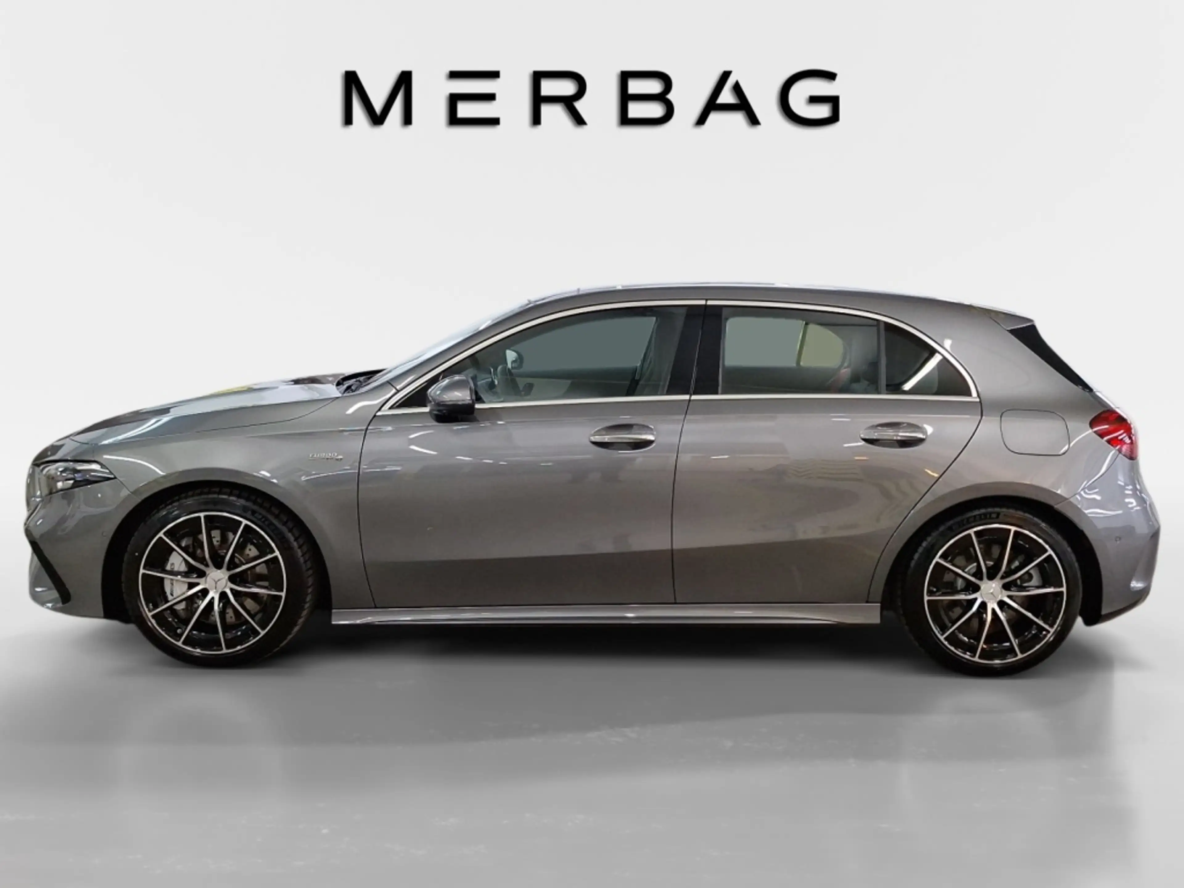 Mercedes-Benz A 35 AMG AMG A 35 4M Pano Multibeam LED 360° Automatik Navi — photo 2
