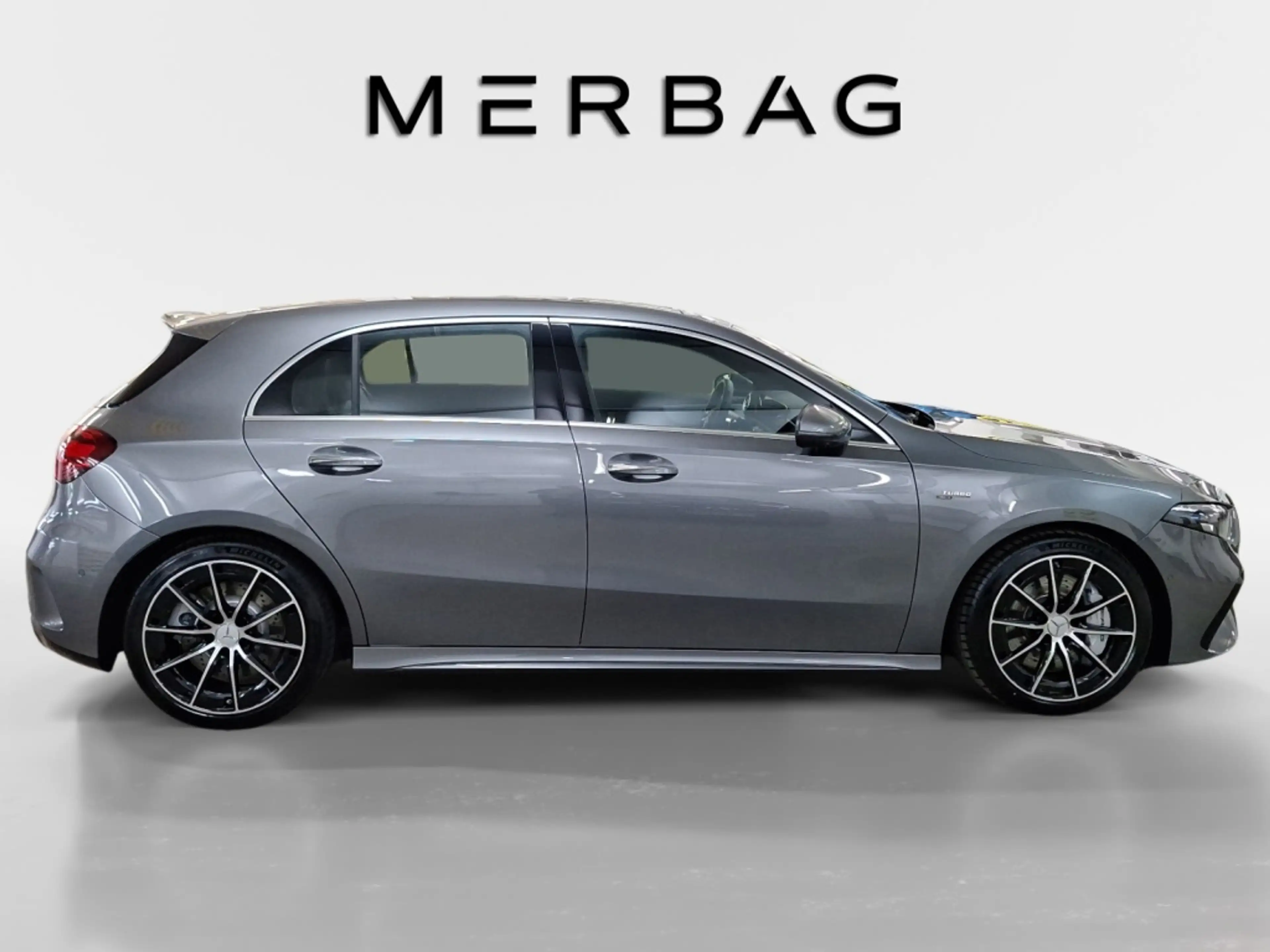 Mercedes-Benz A 35 AMG AMG A 35 4M Pano Multibeam LED 360° Automatik Navi — photo 6