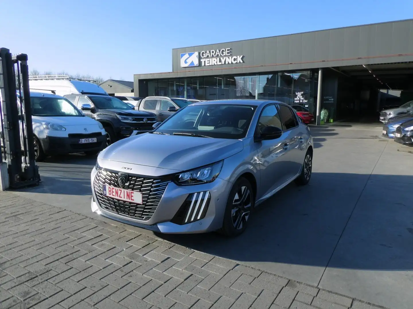 Peugeot 208 1.2 i 100pk Allure 360° Camera BLIS (05839) Grijs - 1