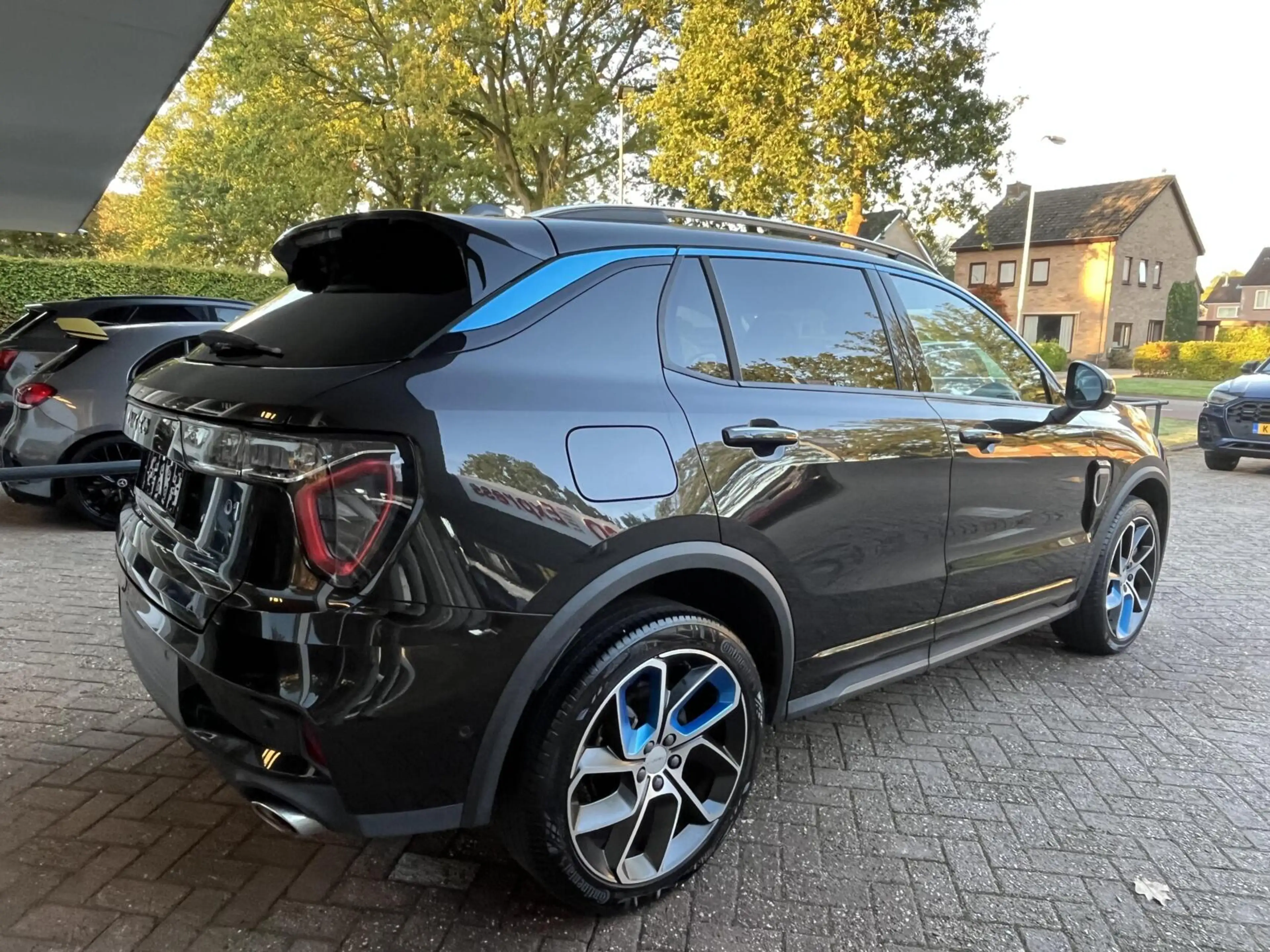 Lynk & Co 01 1.5 Pano, Camera, Carplay, Climat, LM.. — photo 3