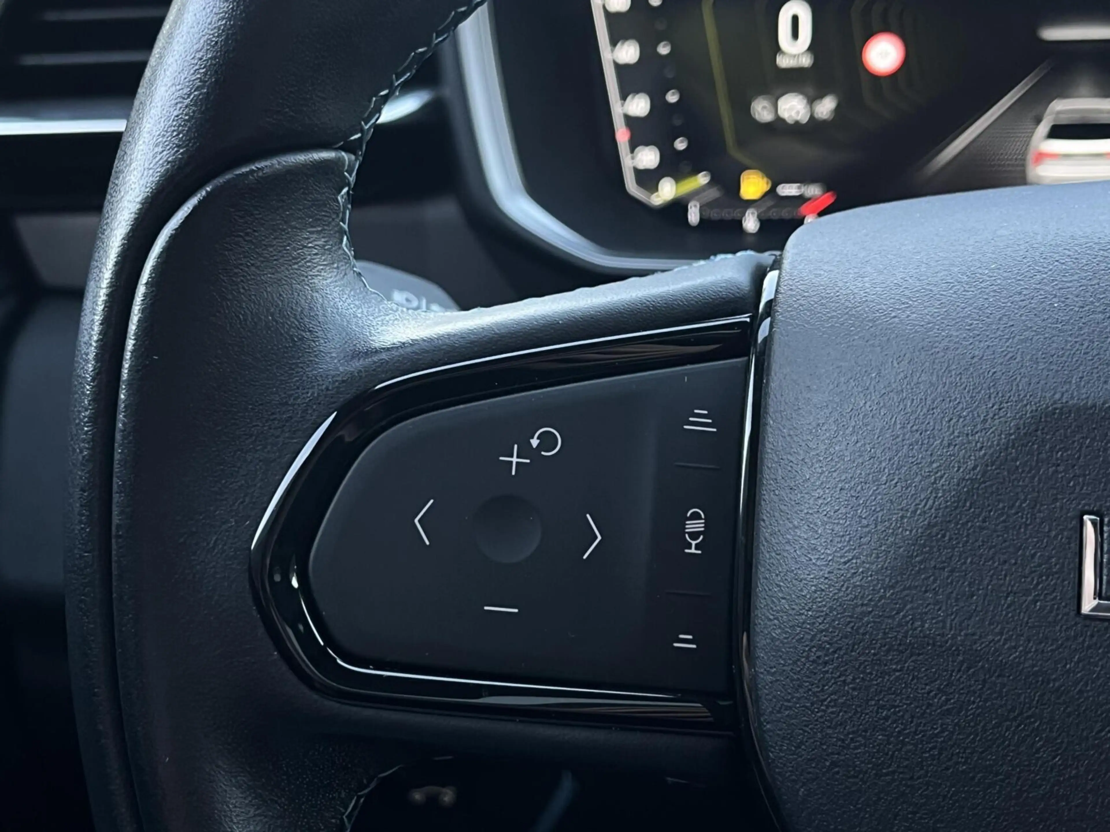 Lynk & Co 01 1.5 Pano, Camera, Carplay, Climat, LM.. — photo 10