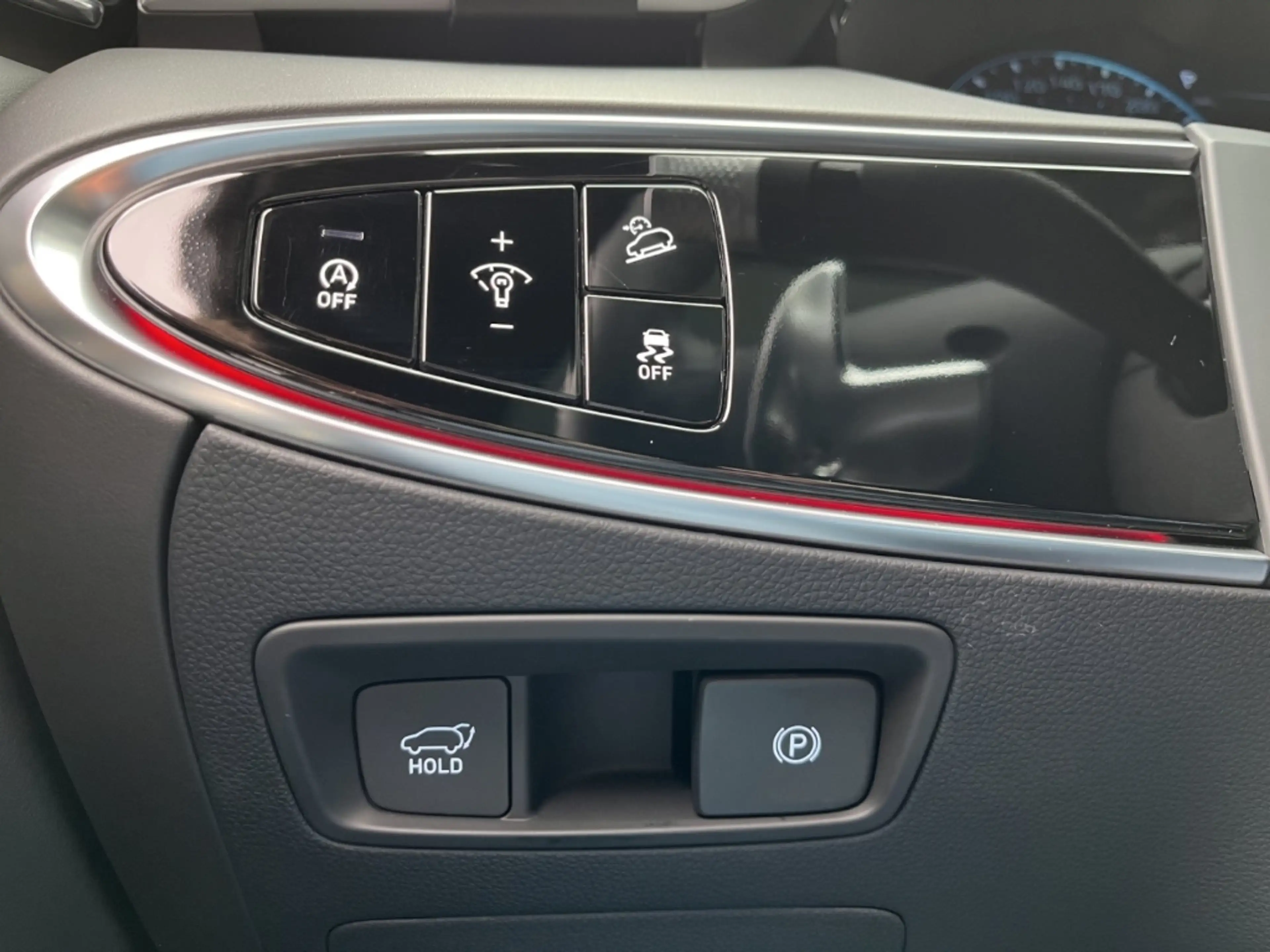 Genesis GV70 2.5 T Sport *ALLRAD*PANO*LED*CAM*NAVI* — photo 14